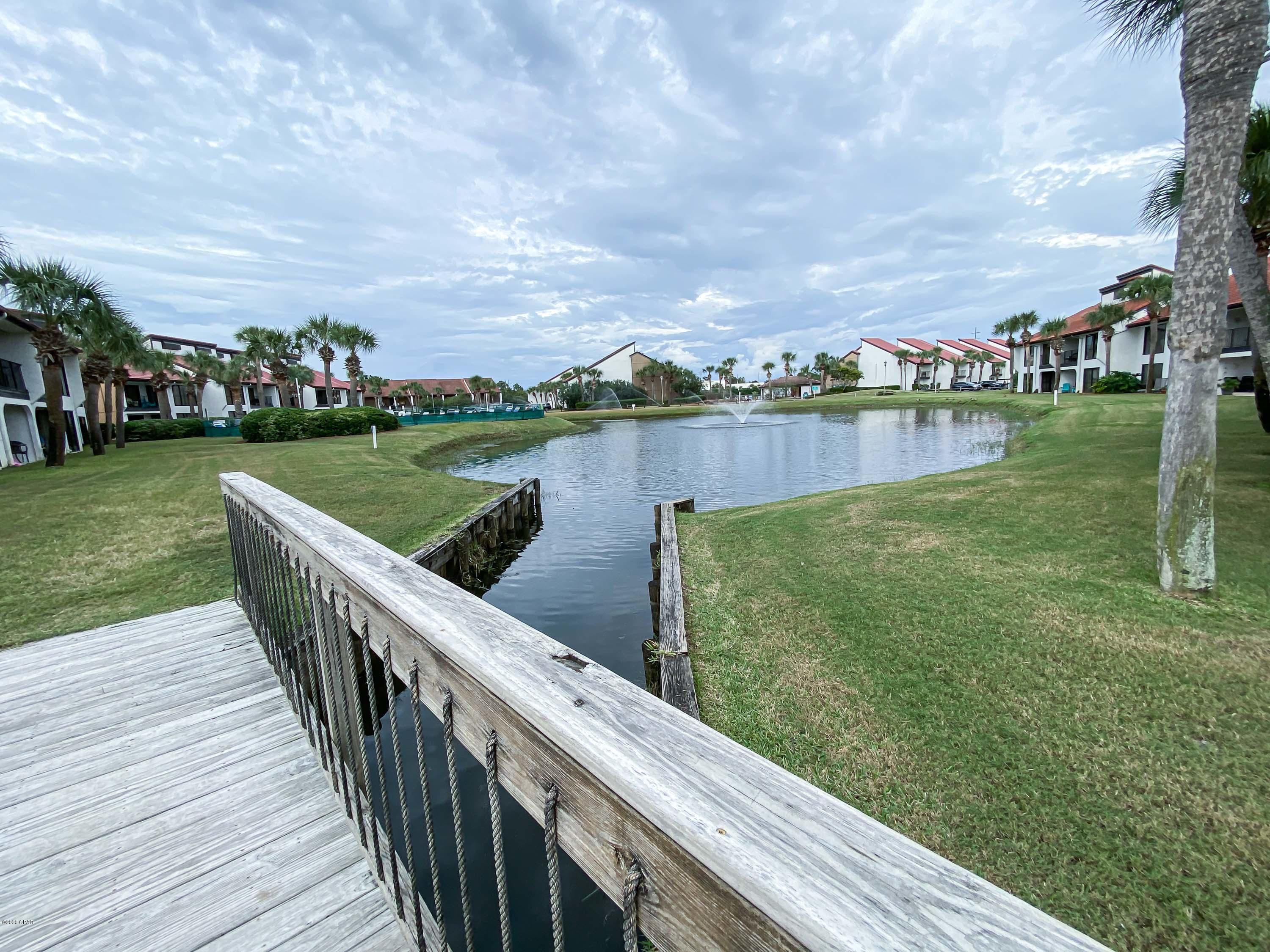 Edgewater Golf Villas 6 B - Residential