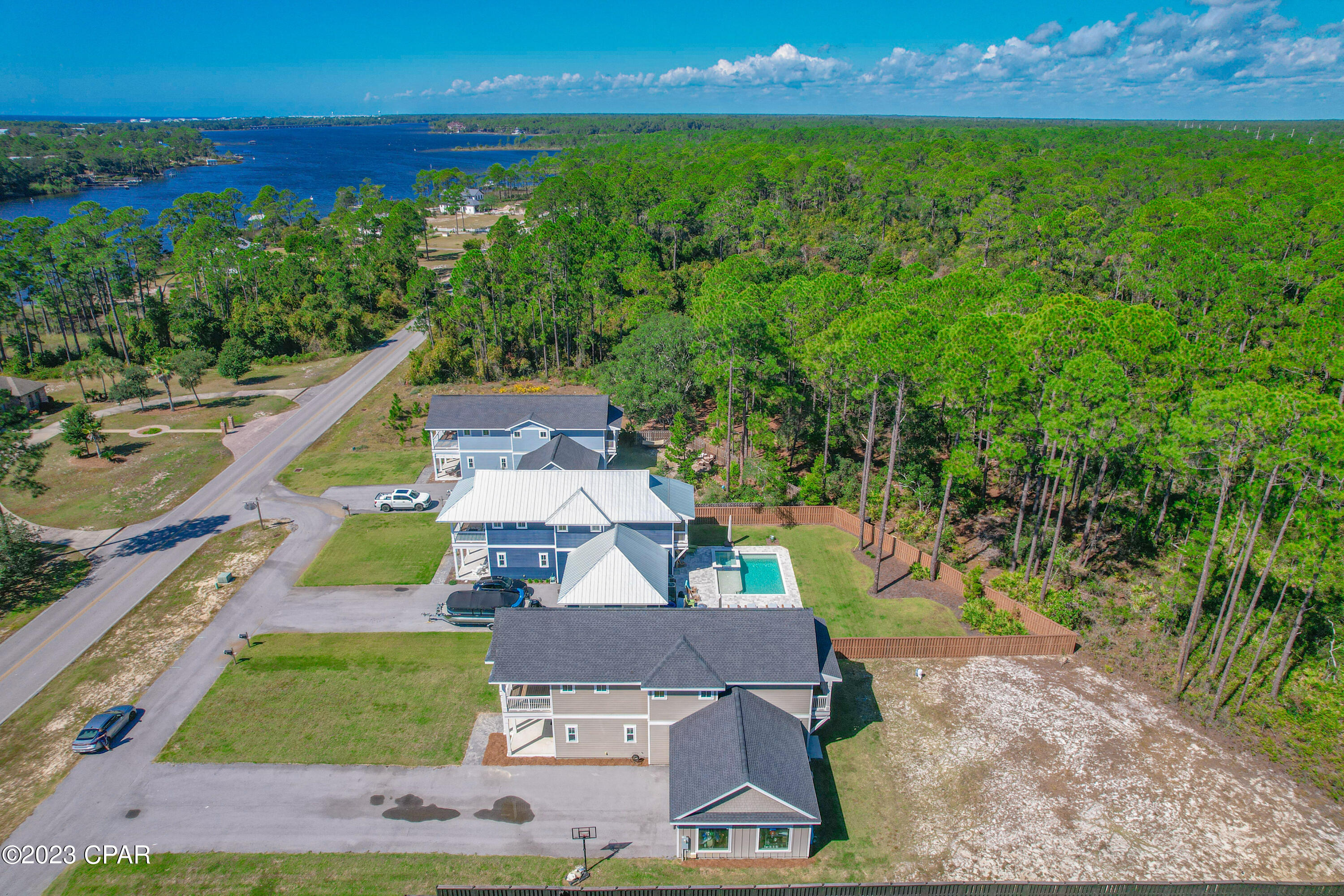 [No Recorded Subdiv] - Residential