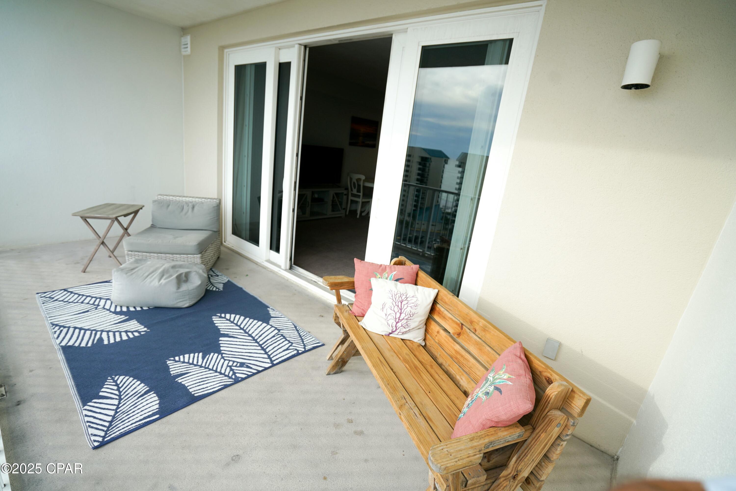 Laketown Wharf - Residential