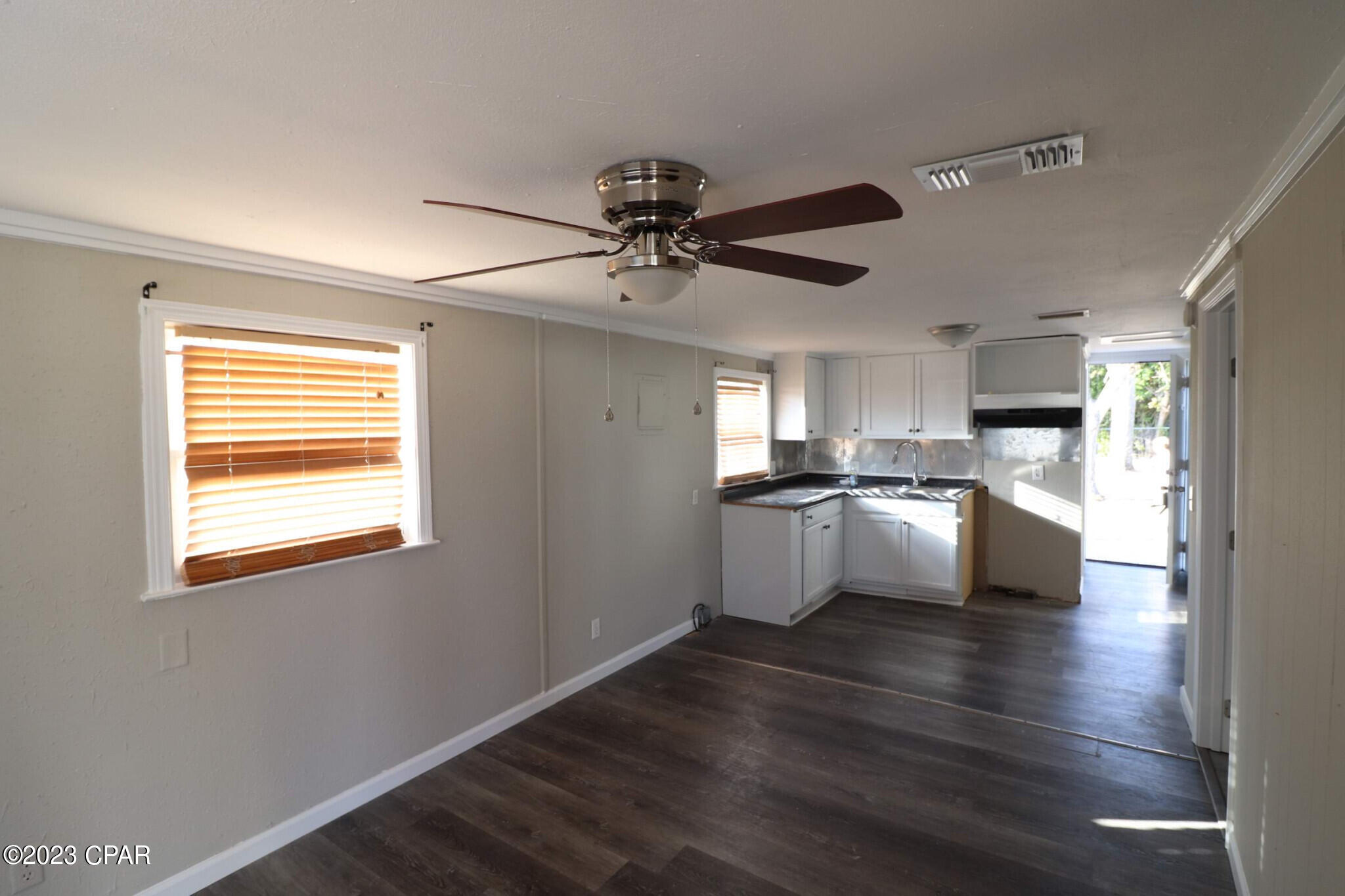 Pine Orchards Hgts 1st Add - Residential