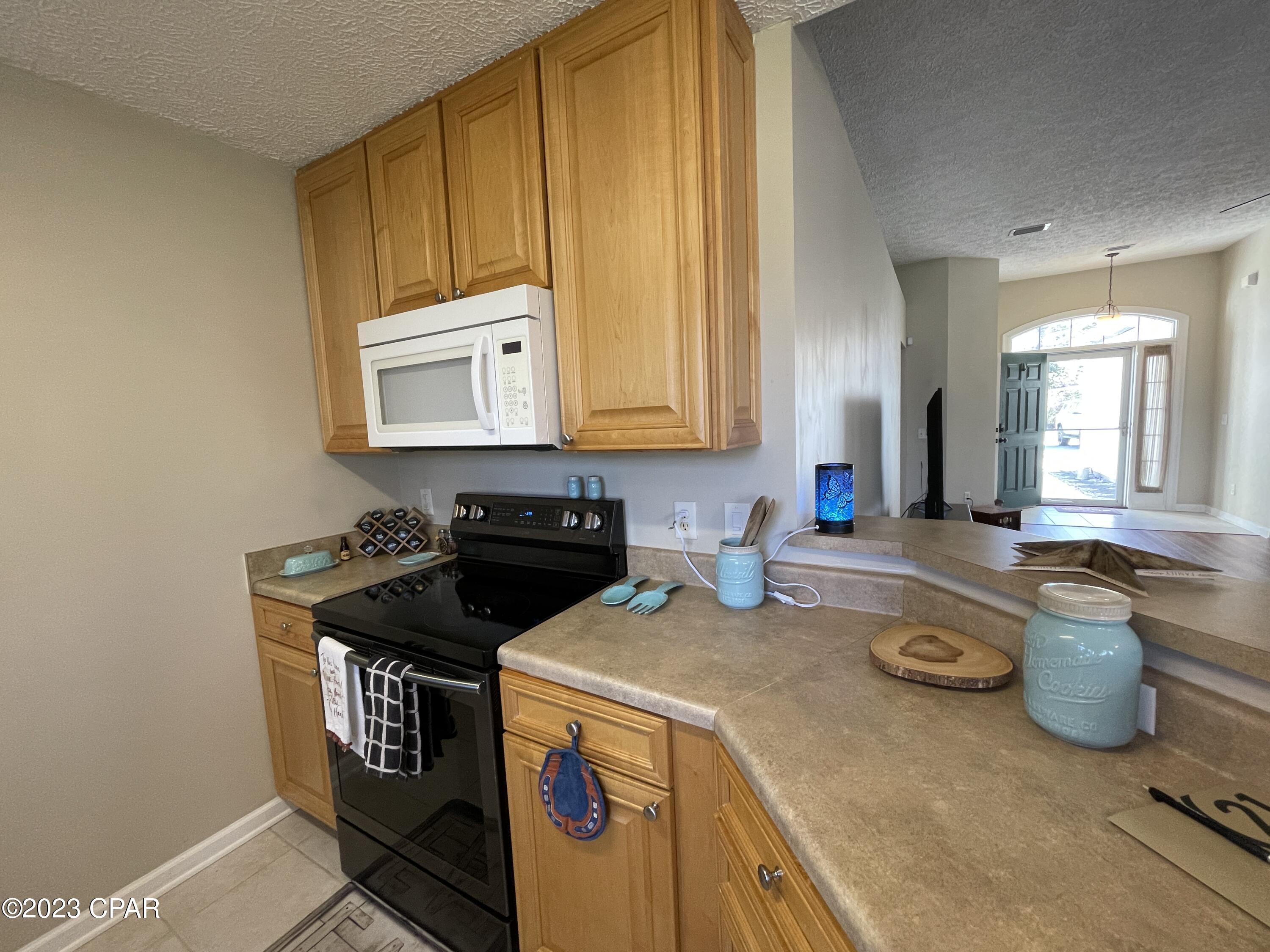 Indian Bluff Estates Unit 2 - Residential Lease