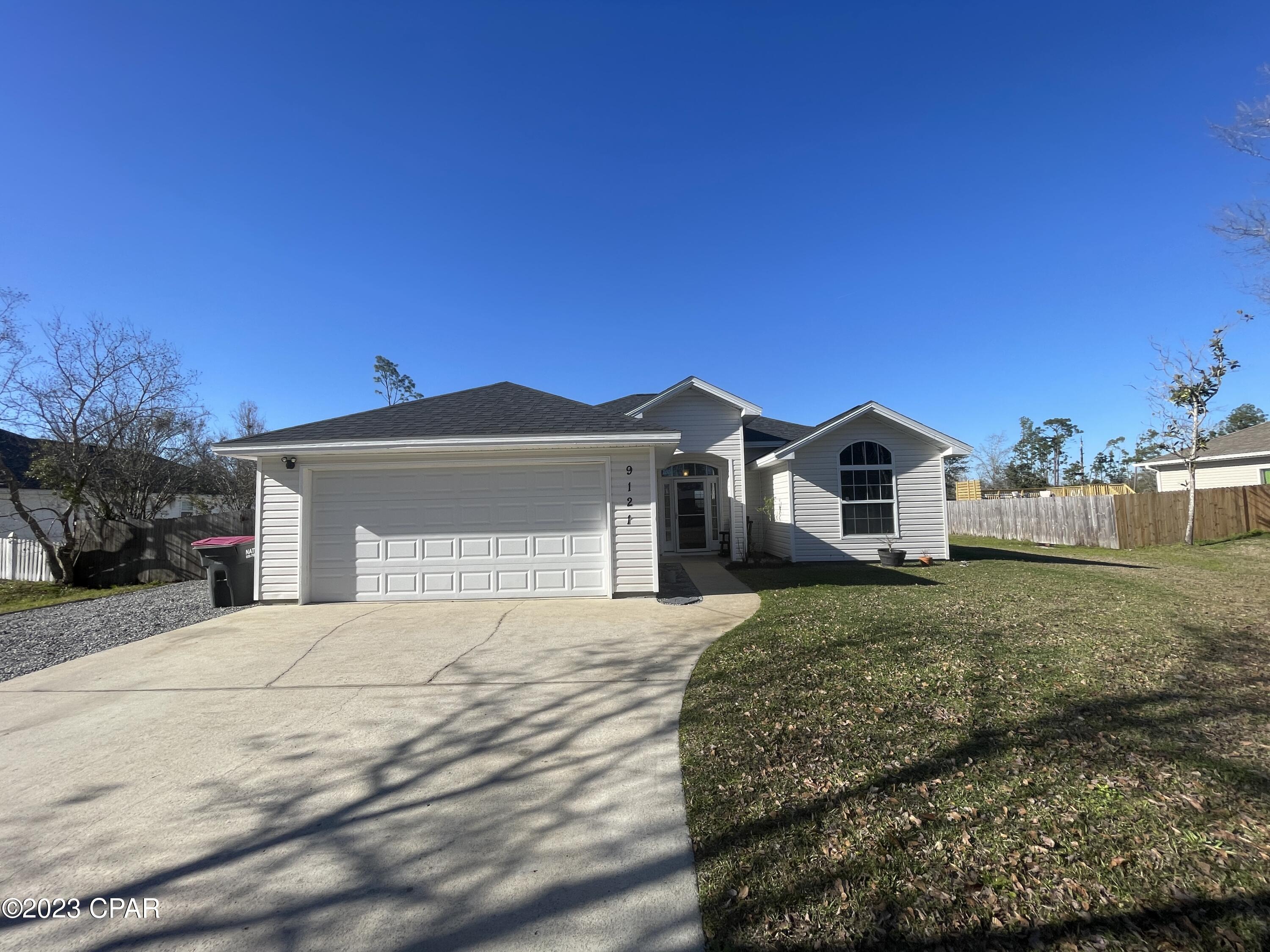 Indian Bluff Estates Unit 2 - Residential Lease