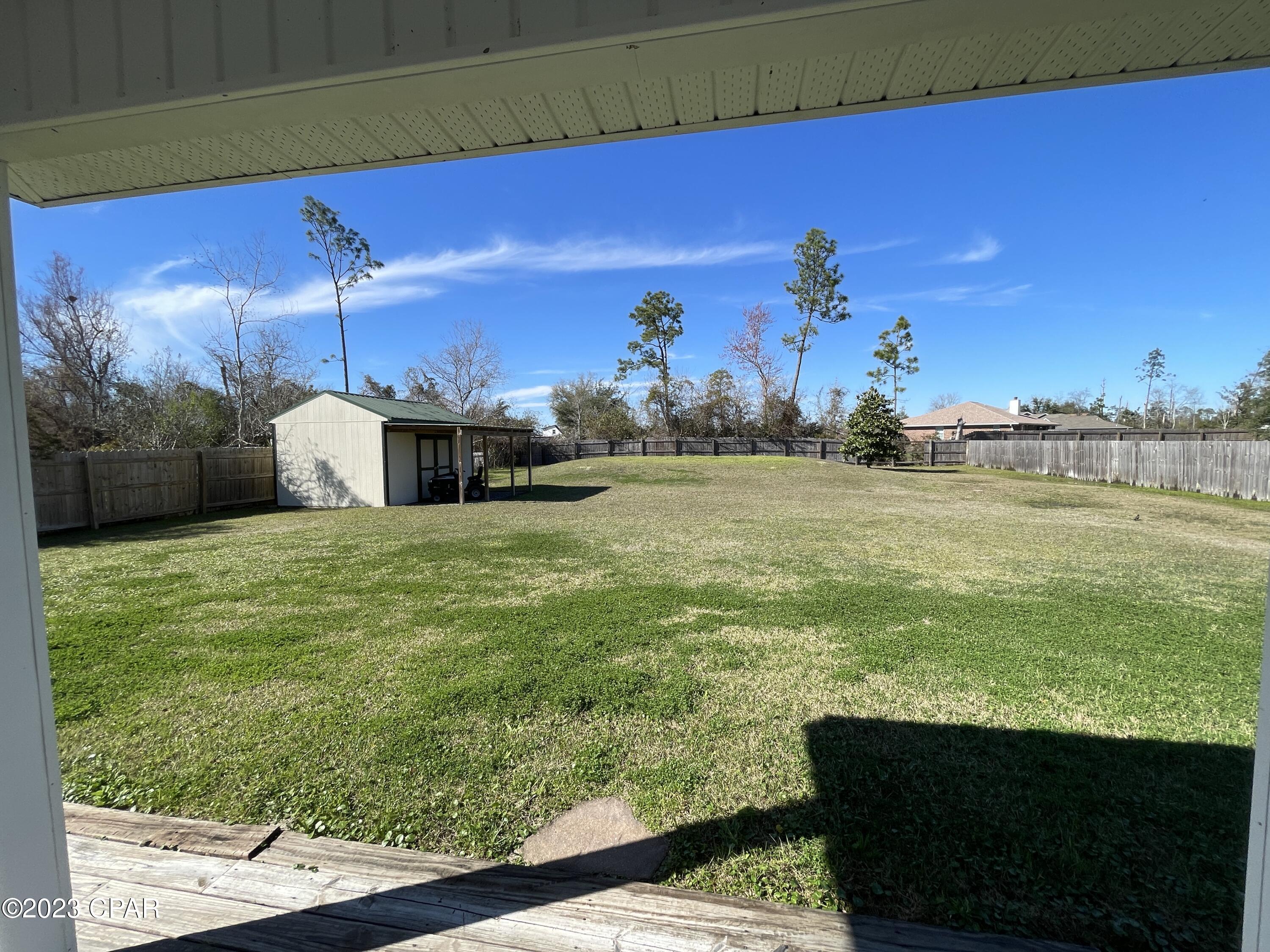 Indian Bluff Estates Unit 2 - Residential Lease