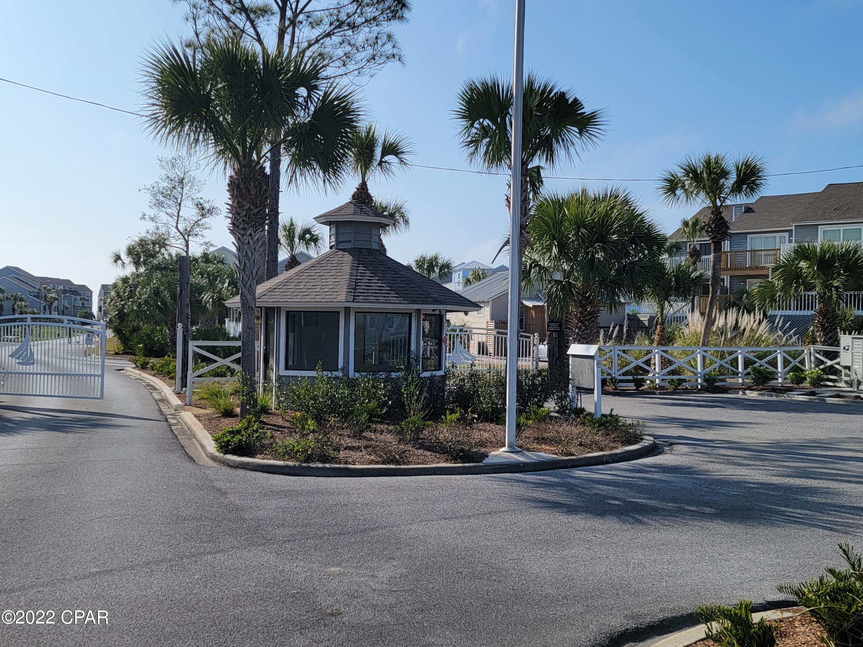 Barrier Dunes - Residential