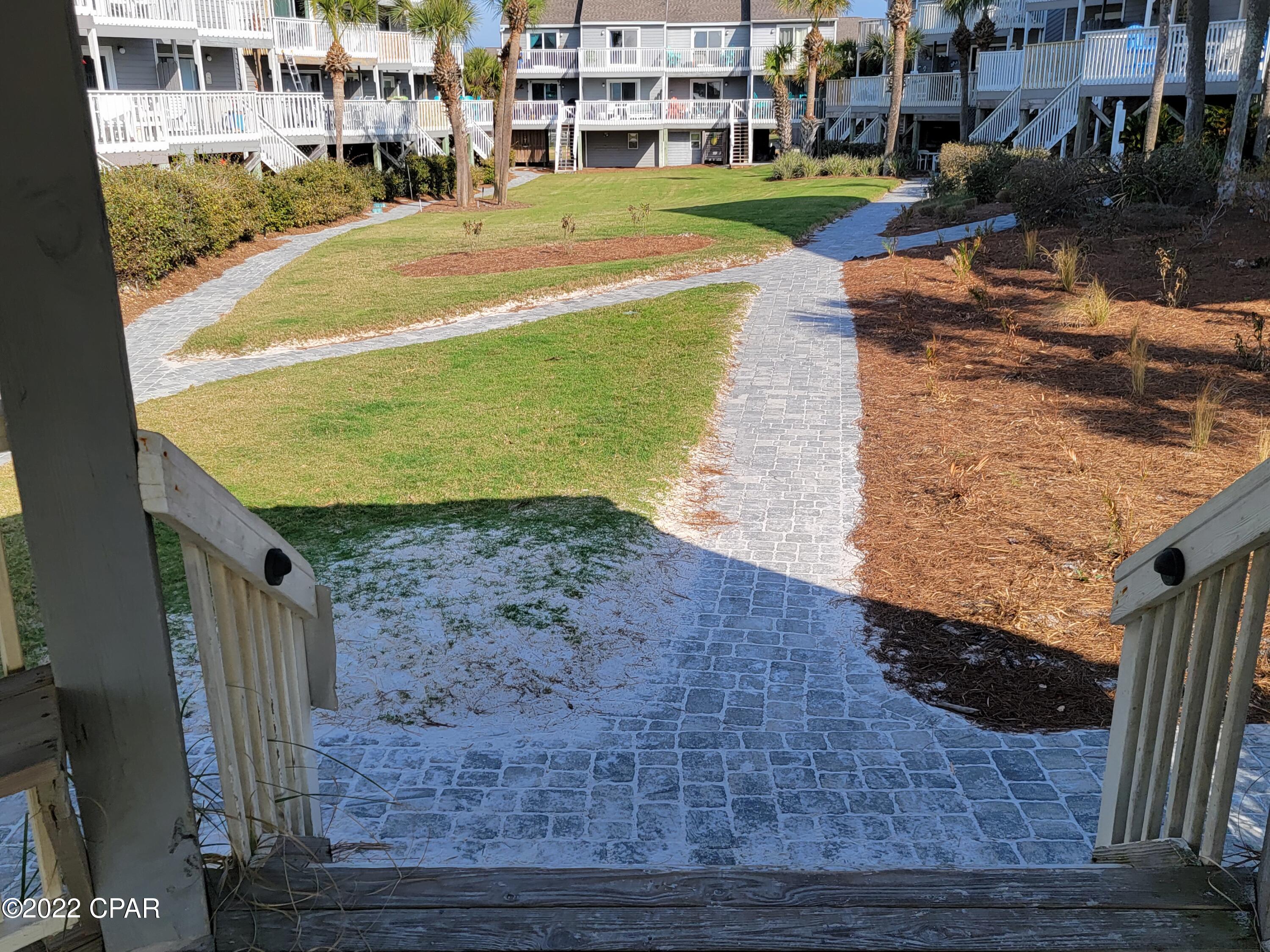 Barrier Dunes - Residential