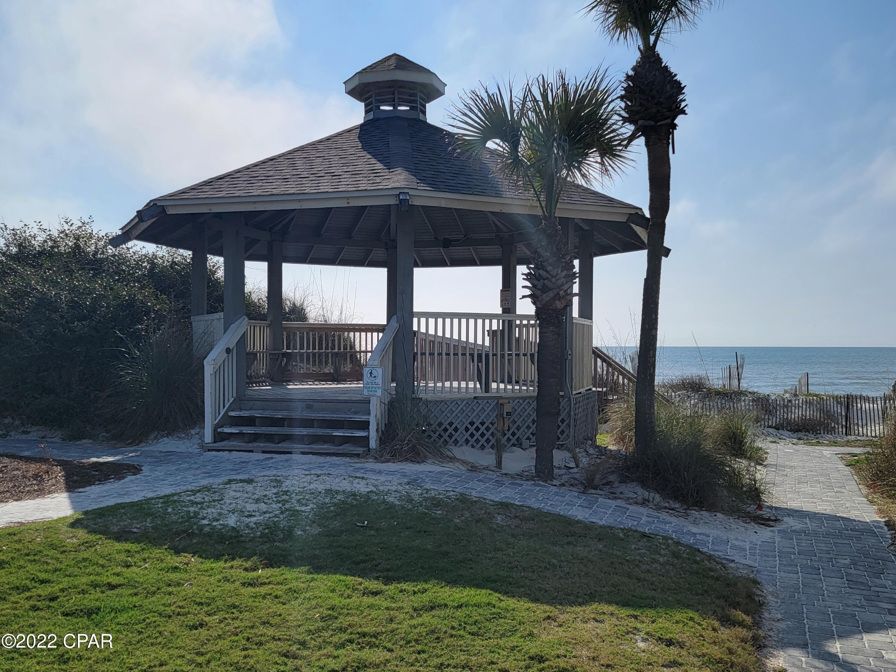 Barrier Dunes - Residential