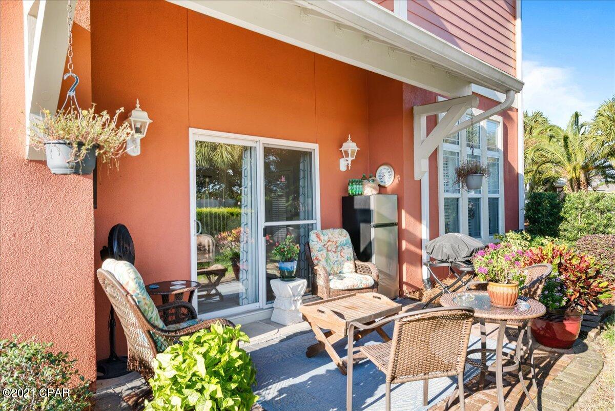 Coral Bay Village - Residential