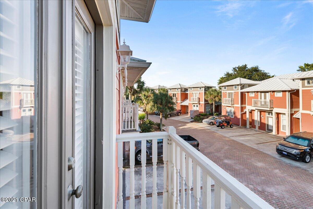 Coral Bay Village - Residential