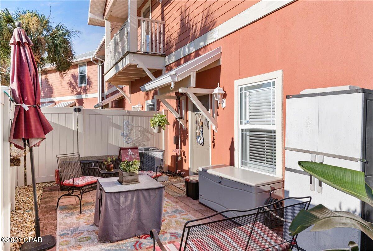 Coral Bay Village - Residential