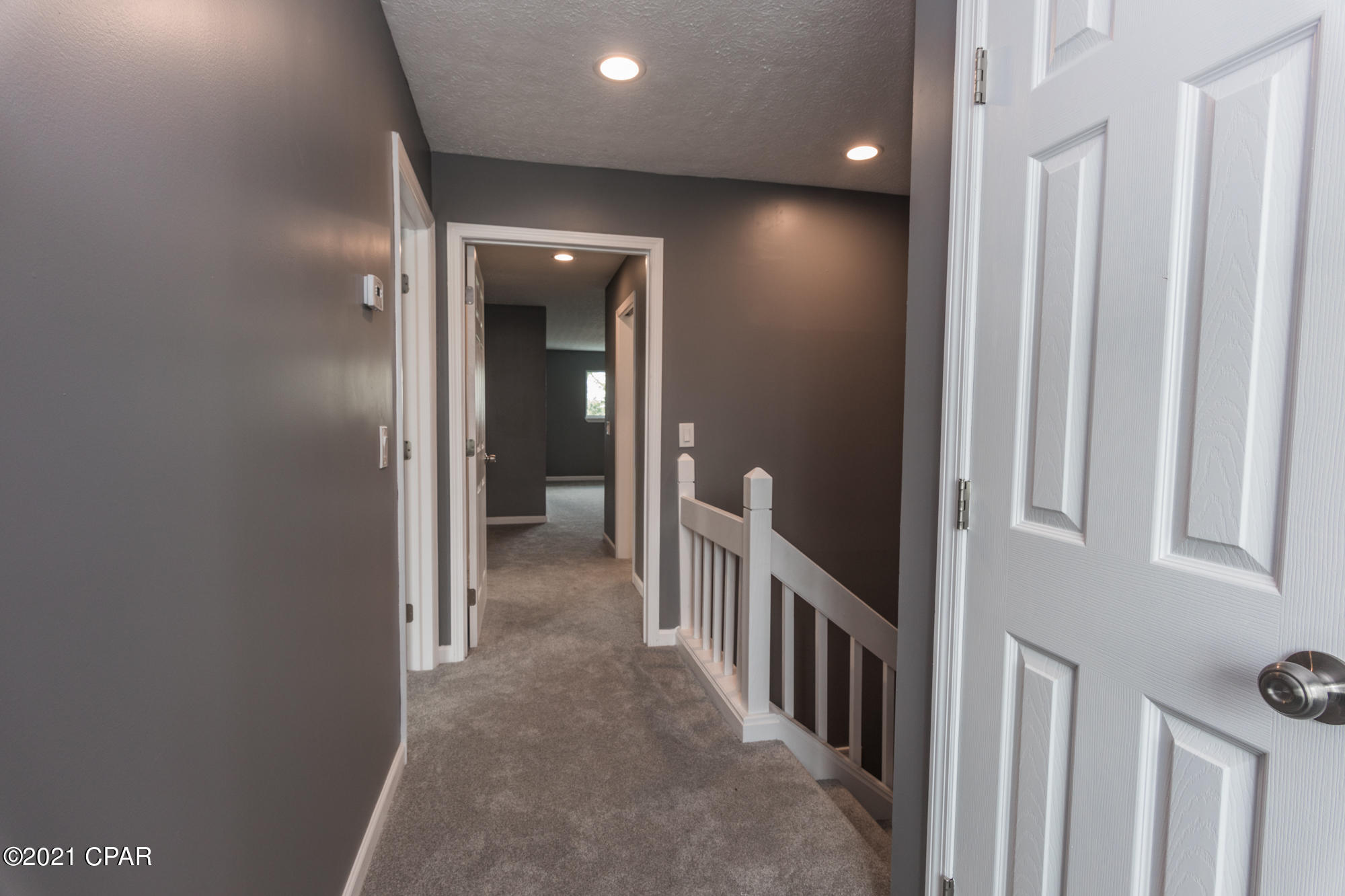 Tropical Bay - Residential