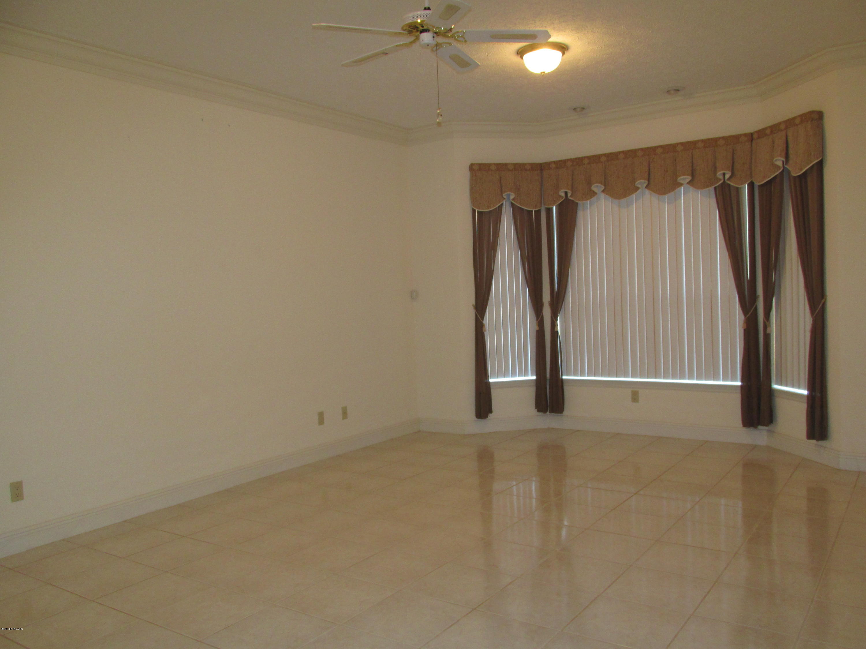 Sandy Creek Air Park Ph II - Residential Lease