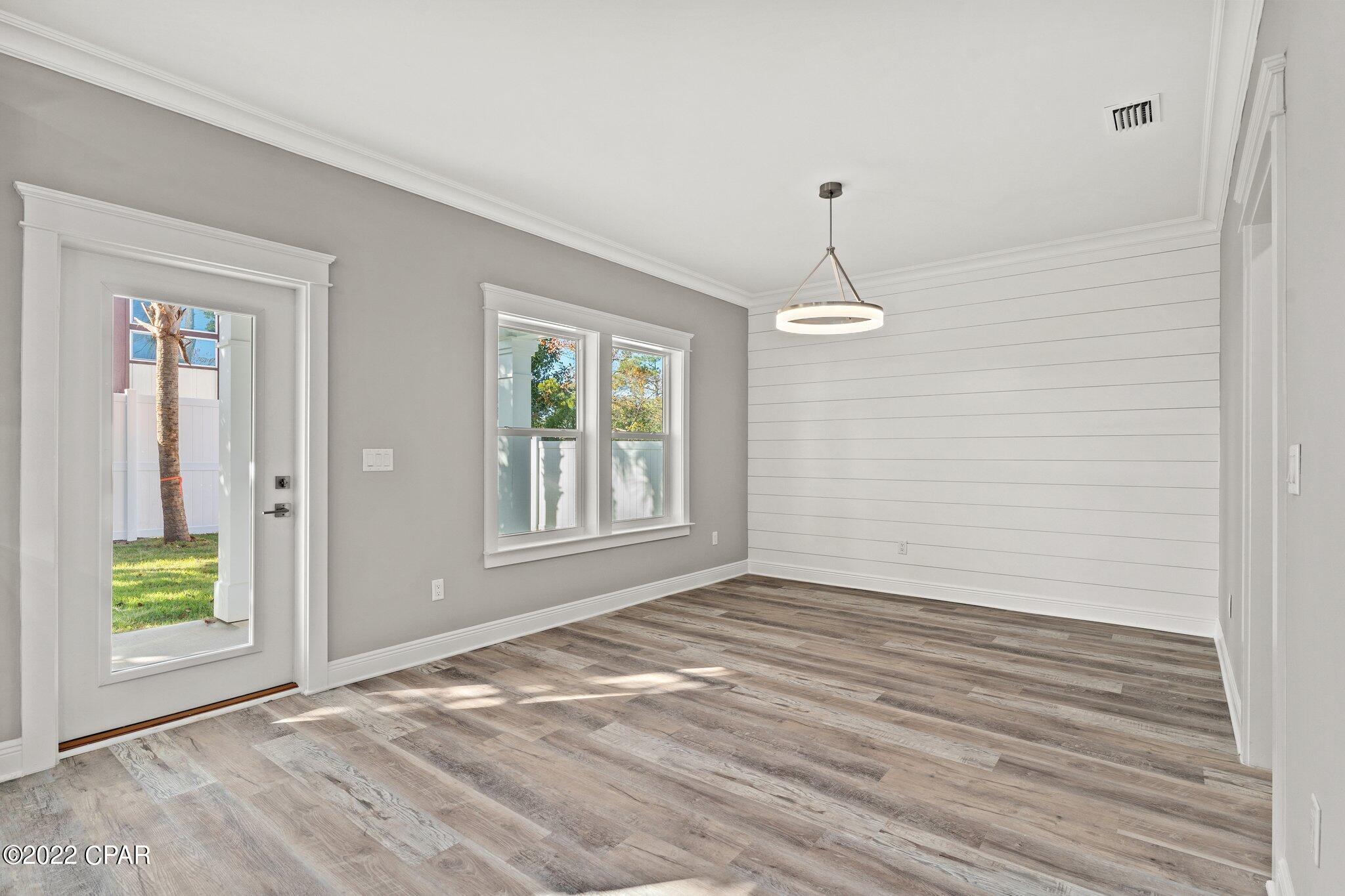 Magnolia Beach 2nd Add - Residential