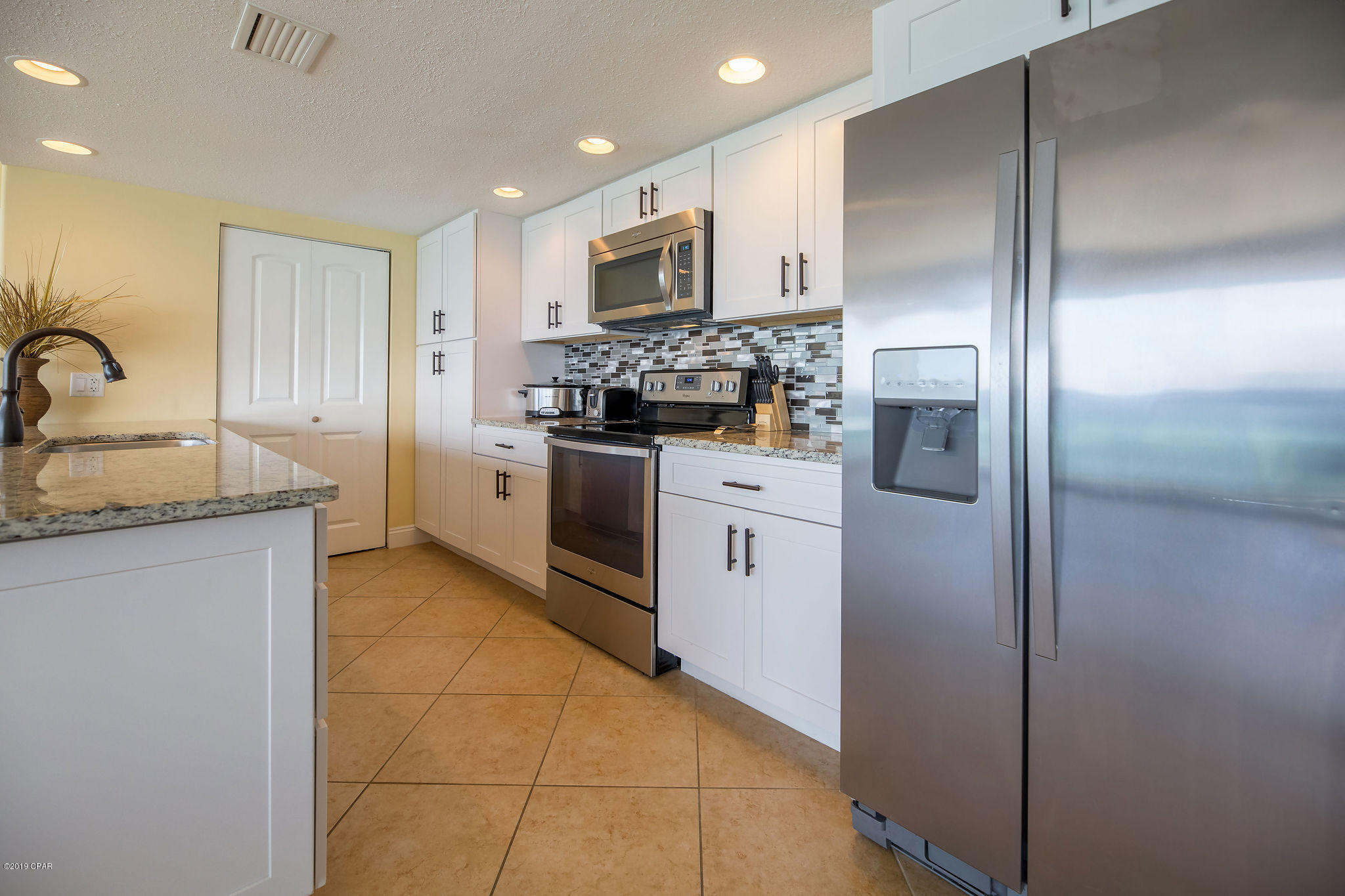 Seachase Condo - Residential