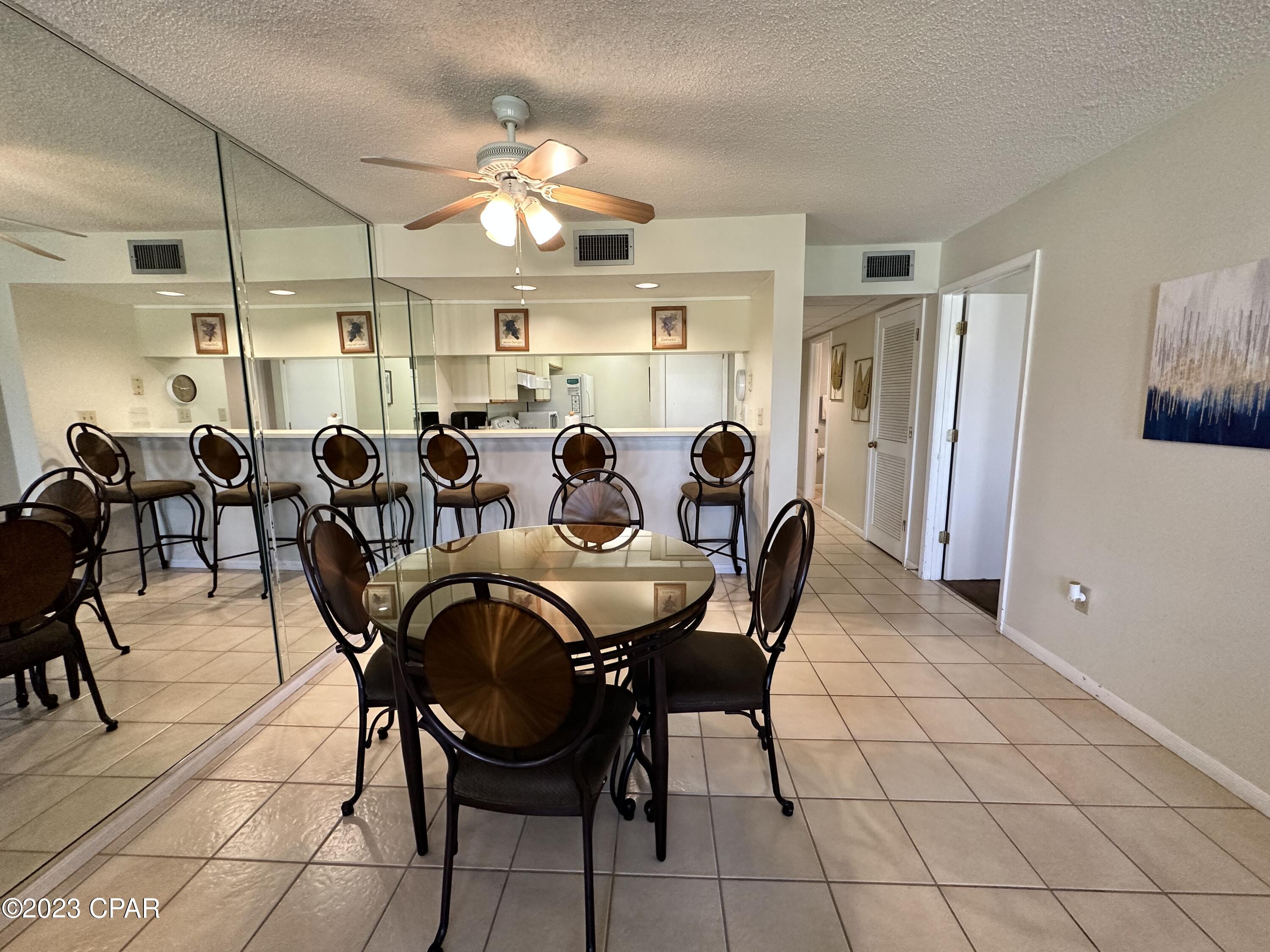 Edgewater Golf Villas V-A - Residential