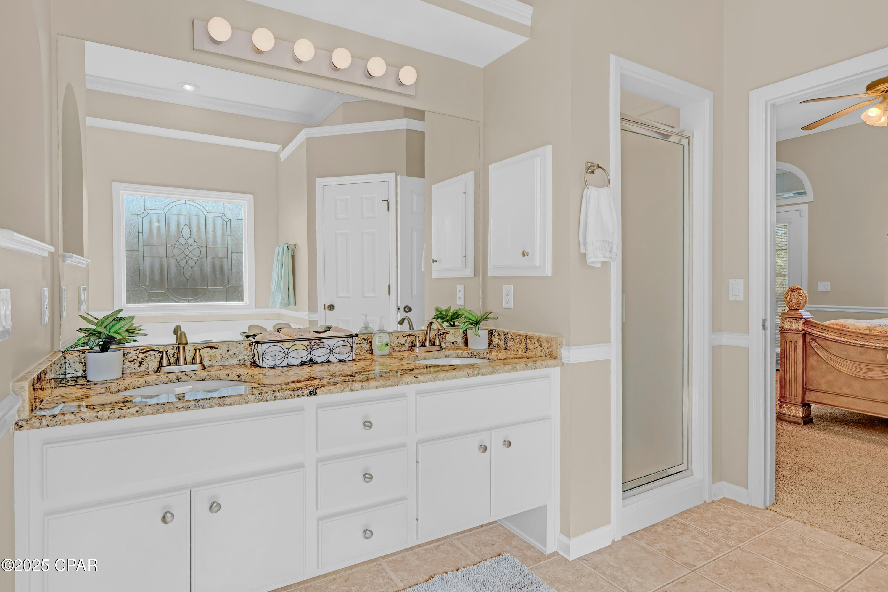 Summer Breeze - Residential