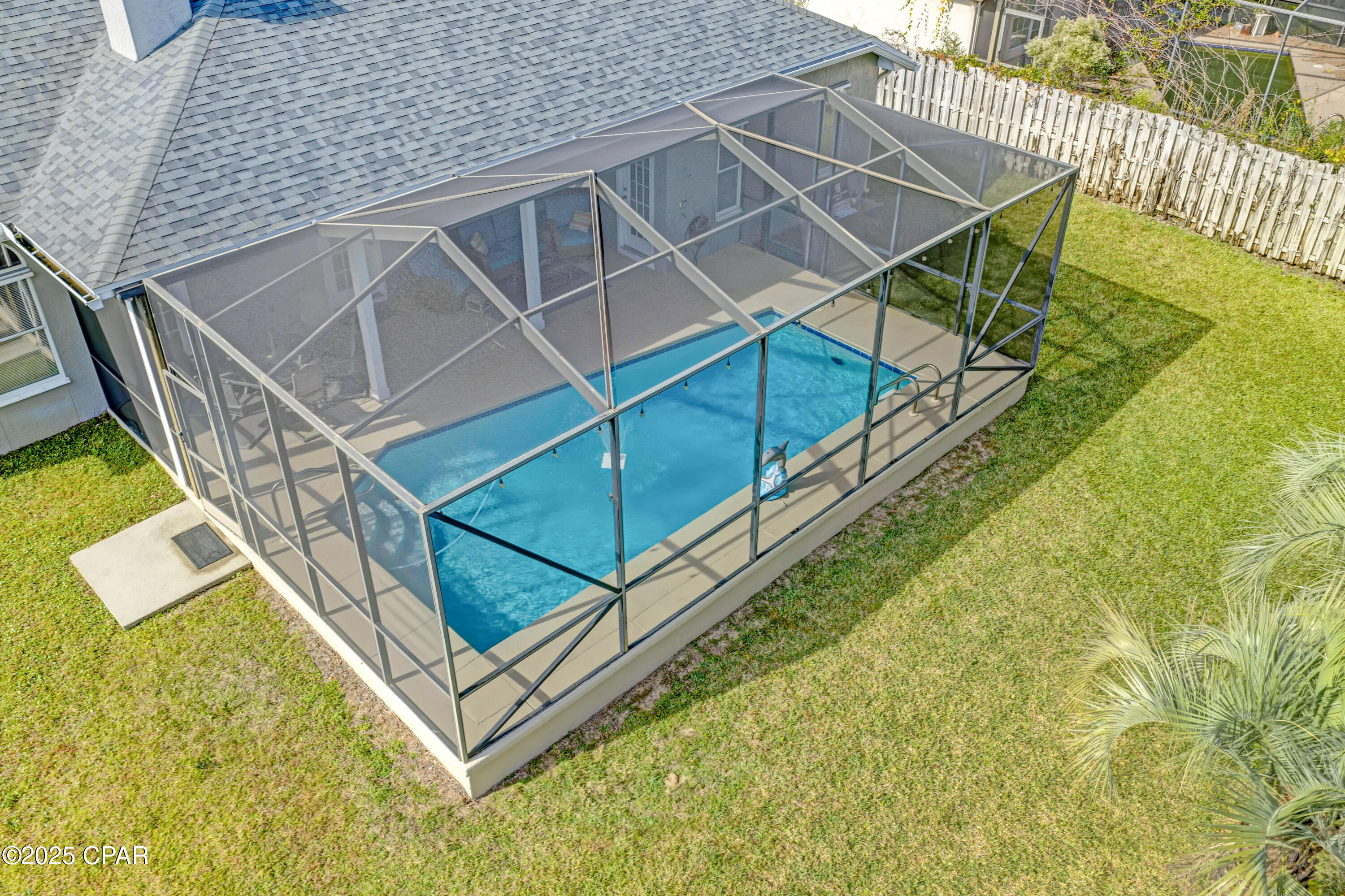 Summer Breeze - Residential