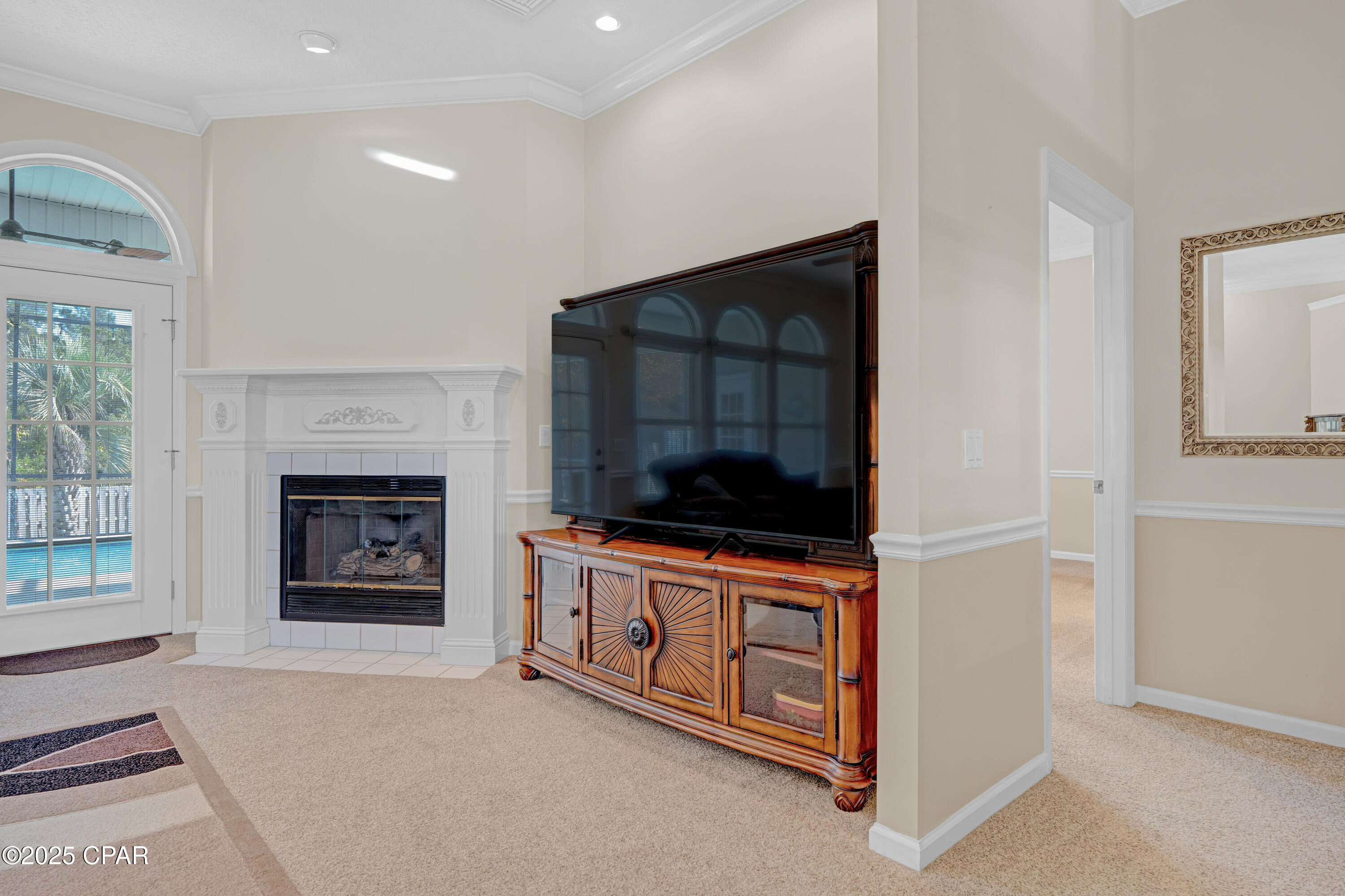 Summer Breeze - Residential