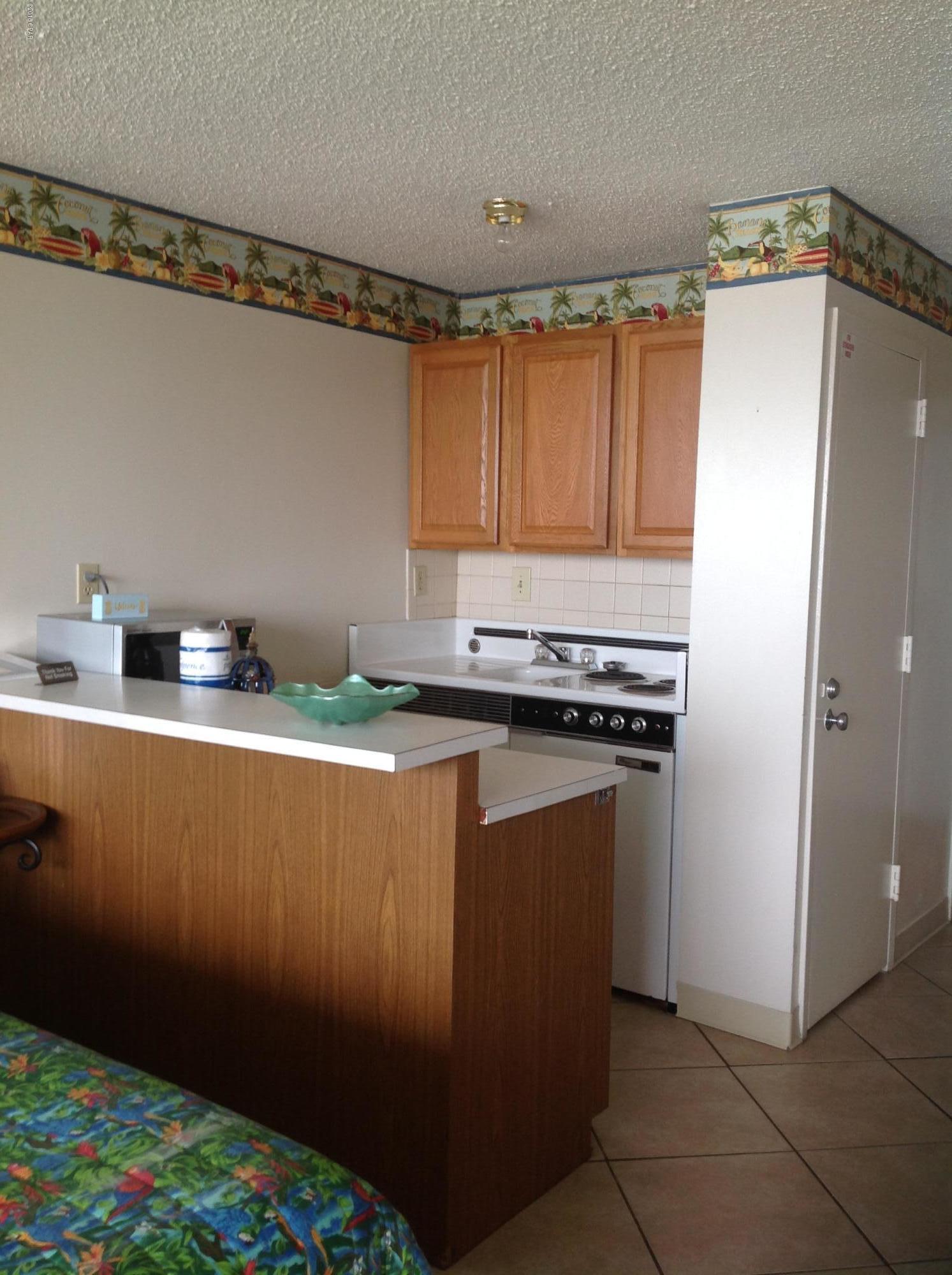 Top Of The Gulf Condo. - Residential