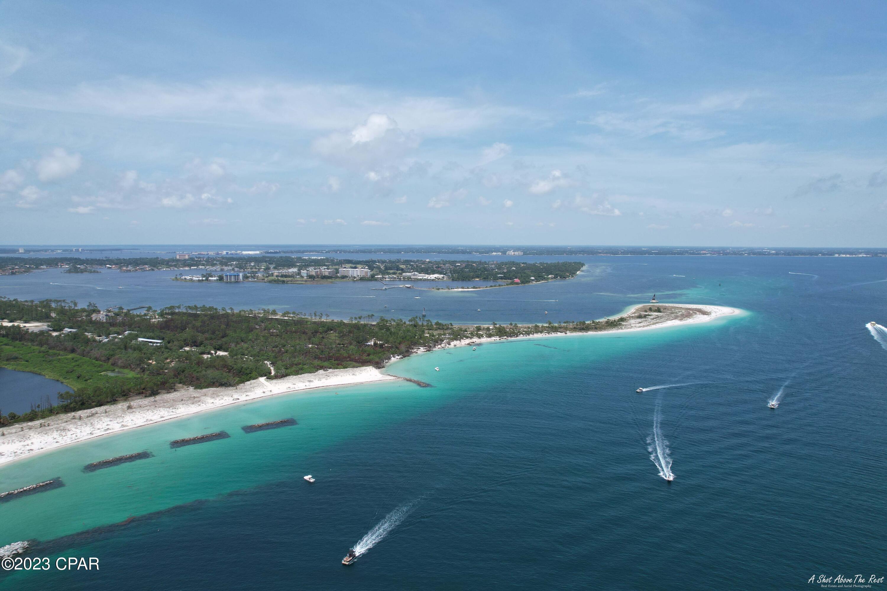 The Commodore - Residential