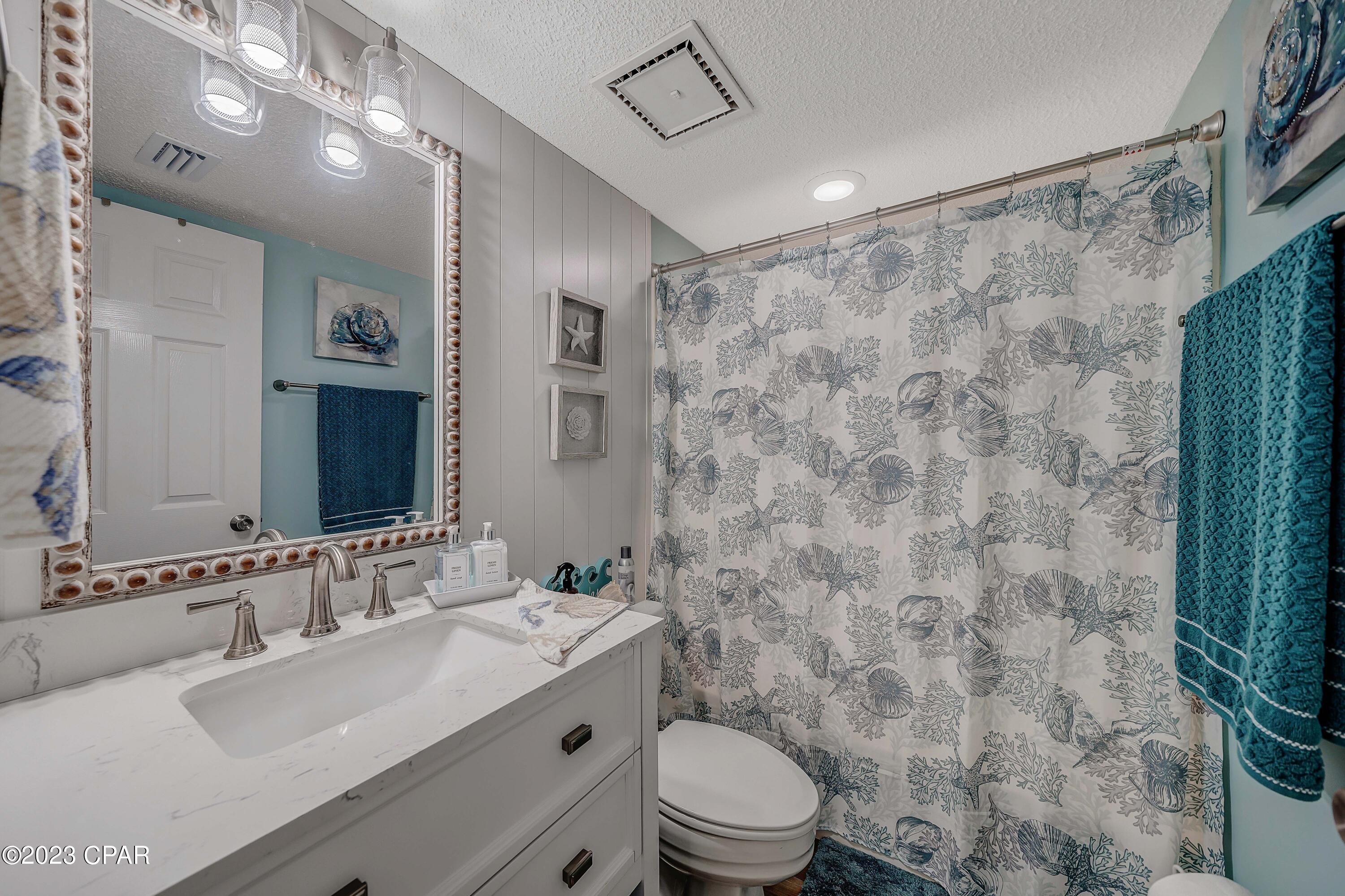 The Commodore - Residential