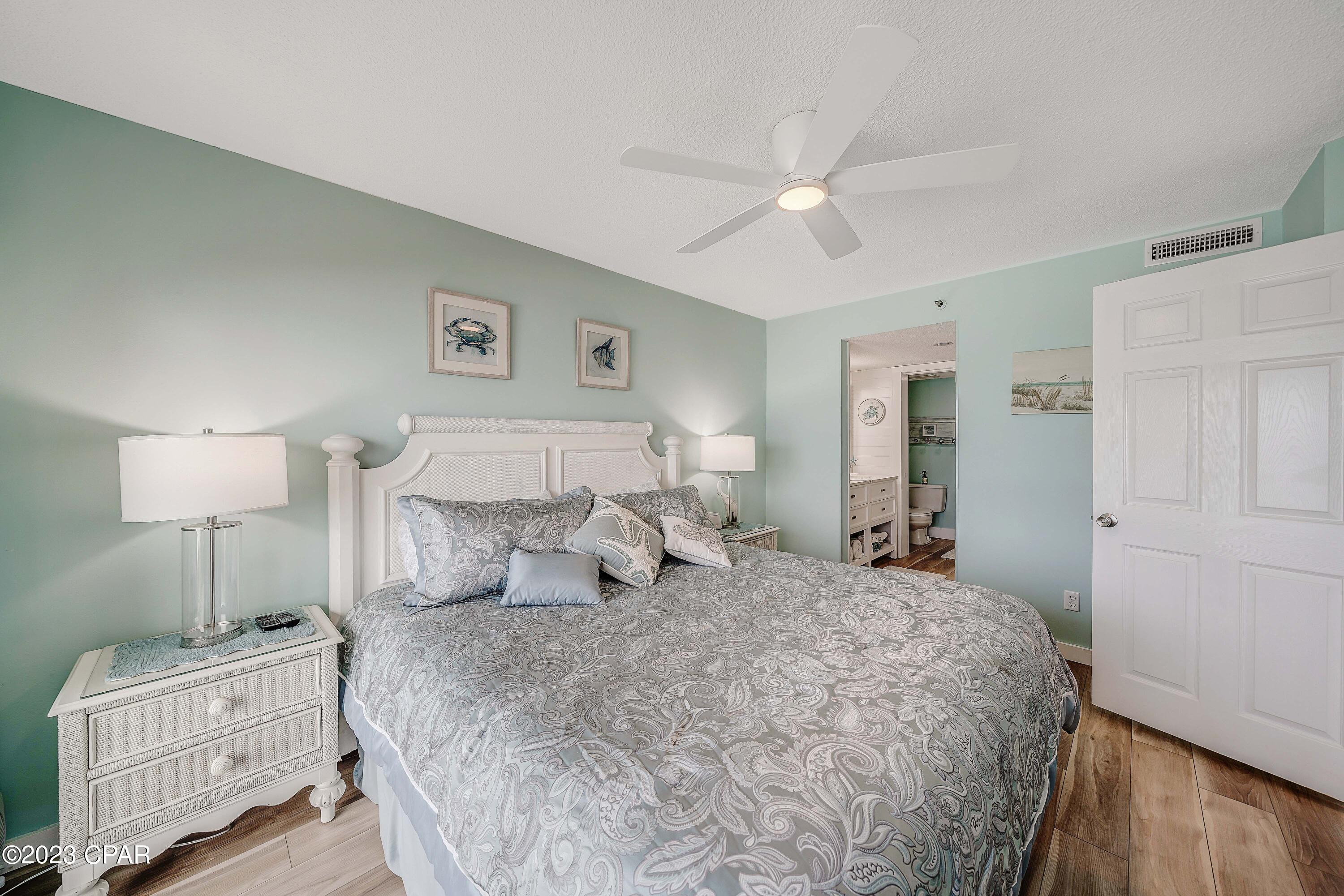 The Commodore - Residential