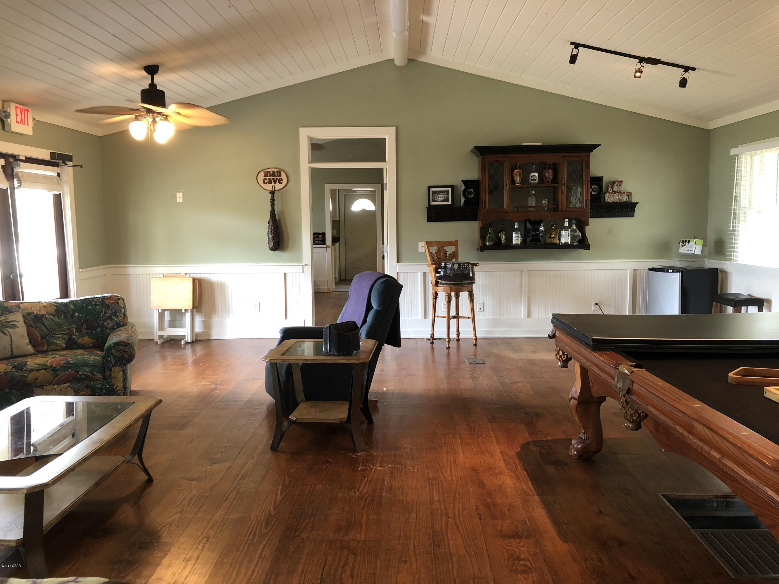 Grand Panama Beach Resort - Commercial Lease