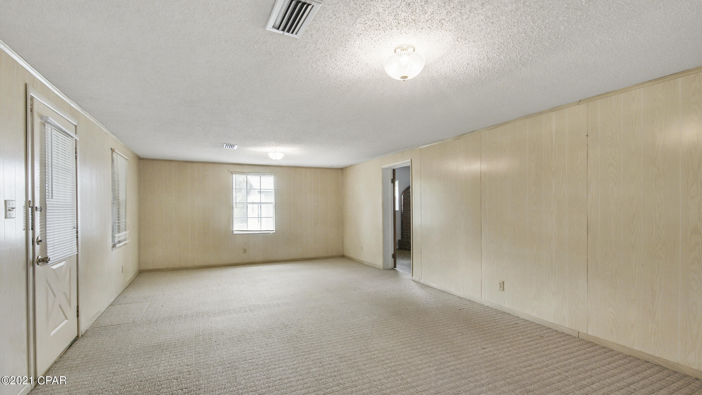 [No Recorded Subdiv] - Commercial Sale