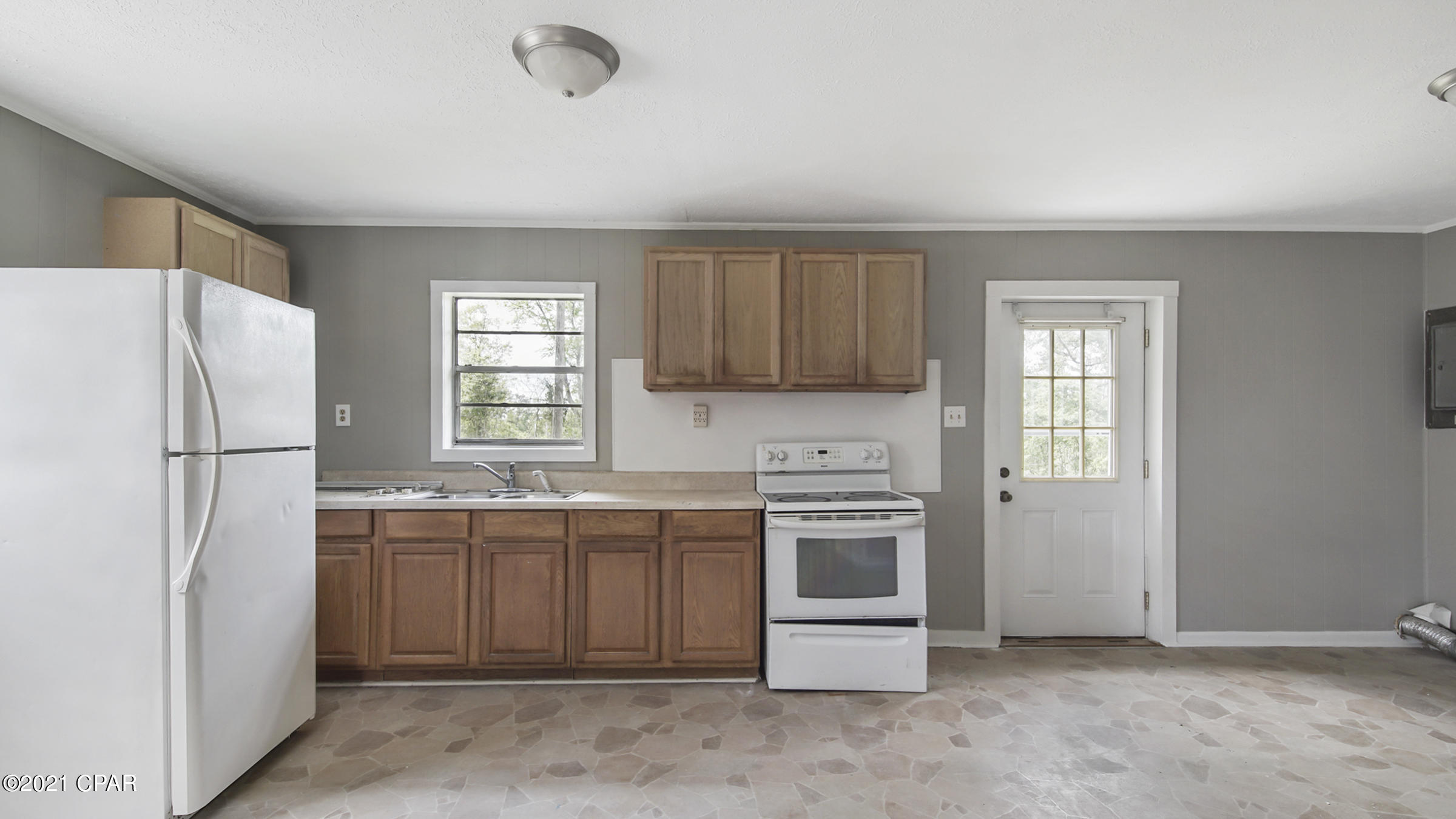 [No Recorded Subdiv] - Commercial Sale