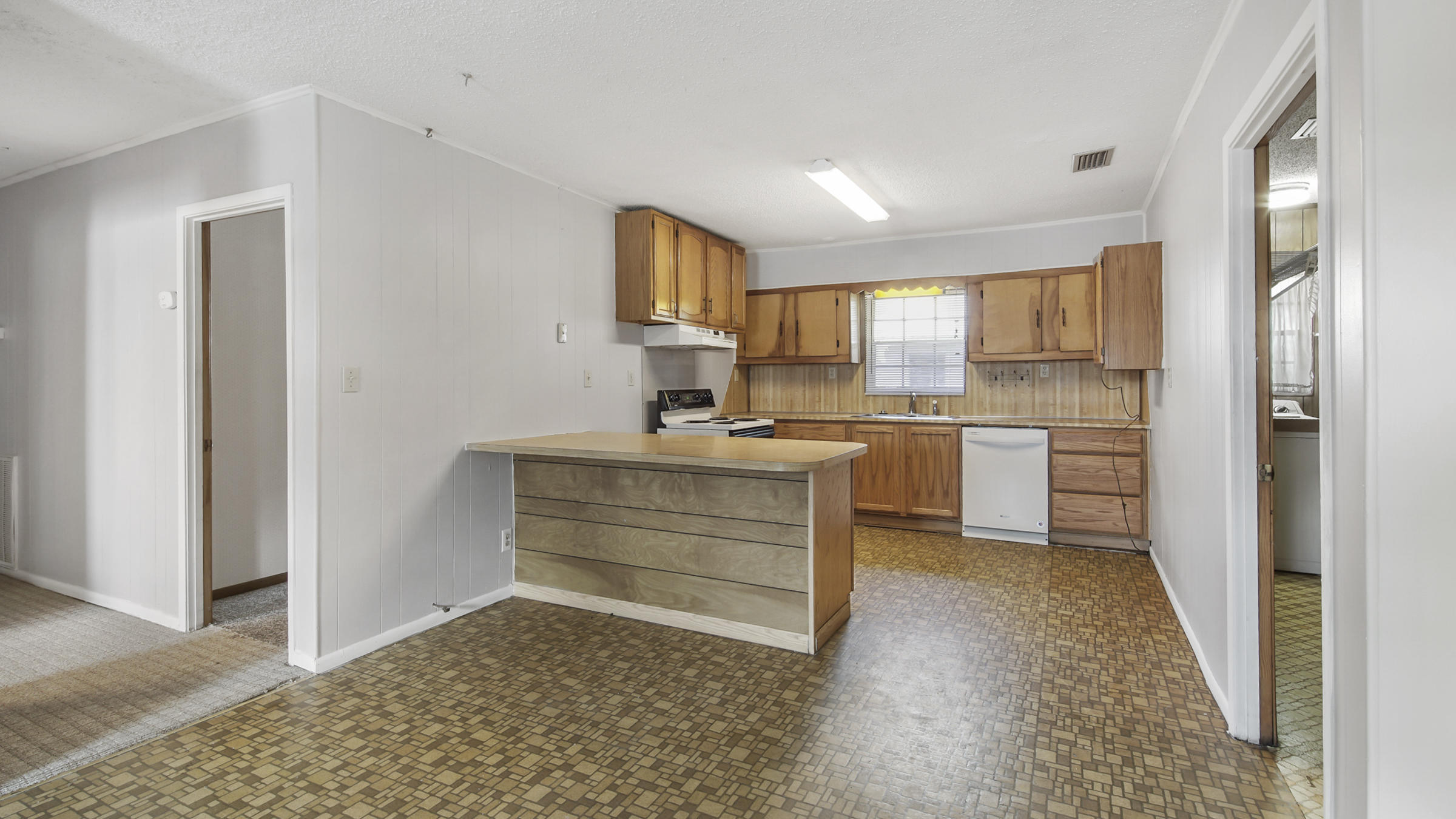 [No Recorded Subdiv] - Commercial Sale