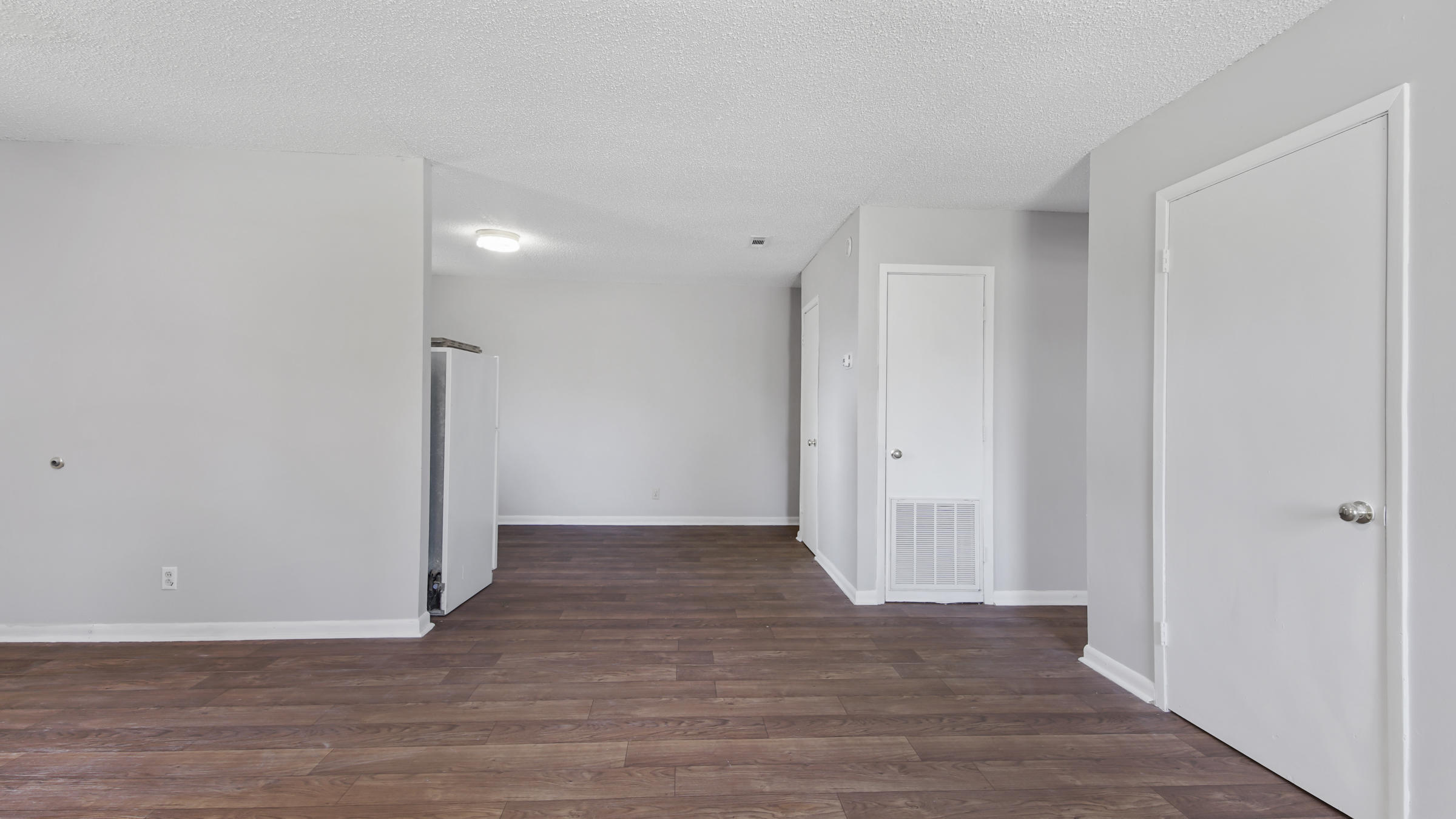 [No Recorded Subdiv] - Commercial Sale