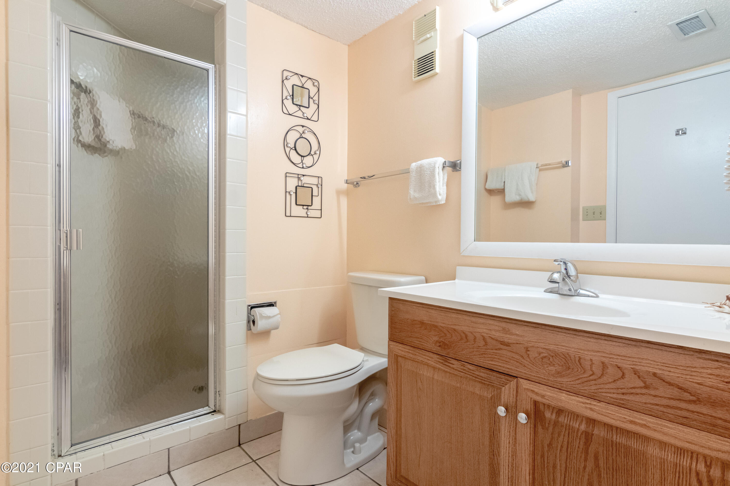 Summerhouse Condo. - Residential