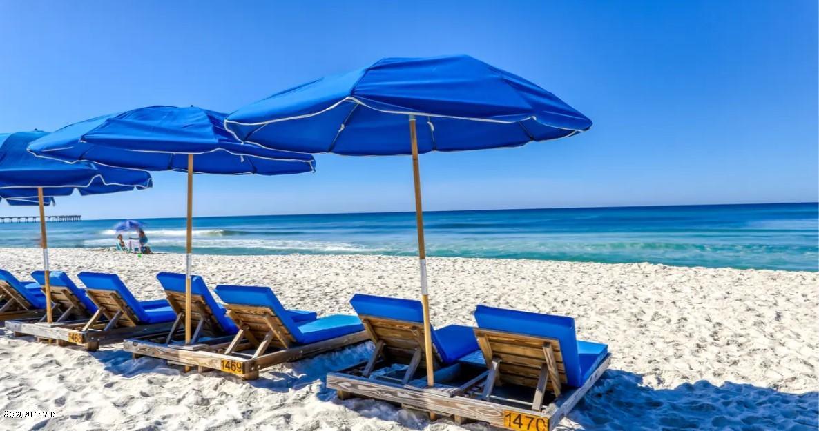 Sterling Breeze - Residential