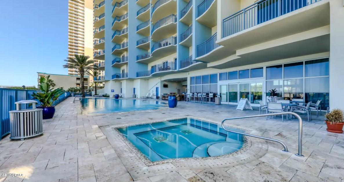 Sterling Breeze - Residential