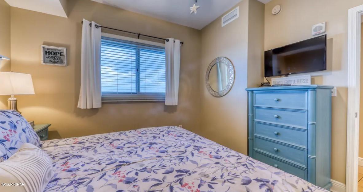 Sterling Breeze - Residential