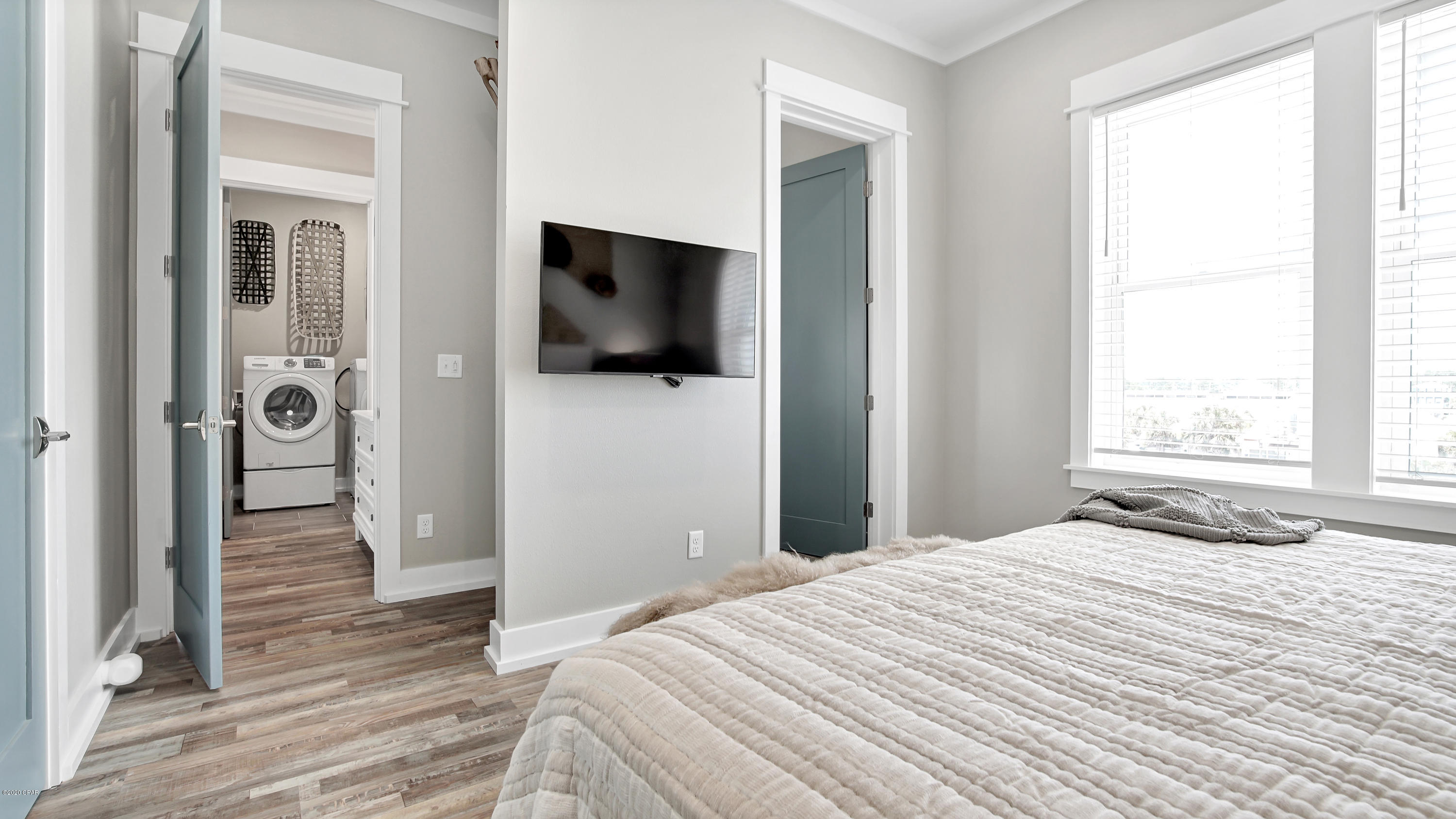 Crescent Beach Unit 1 - Residential