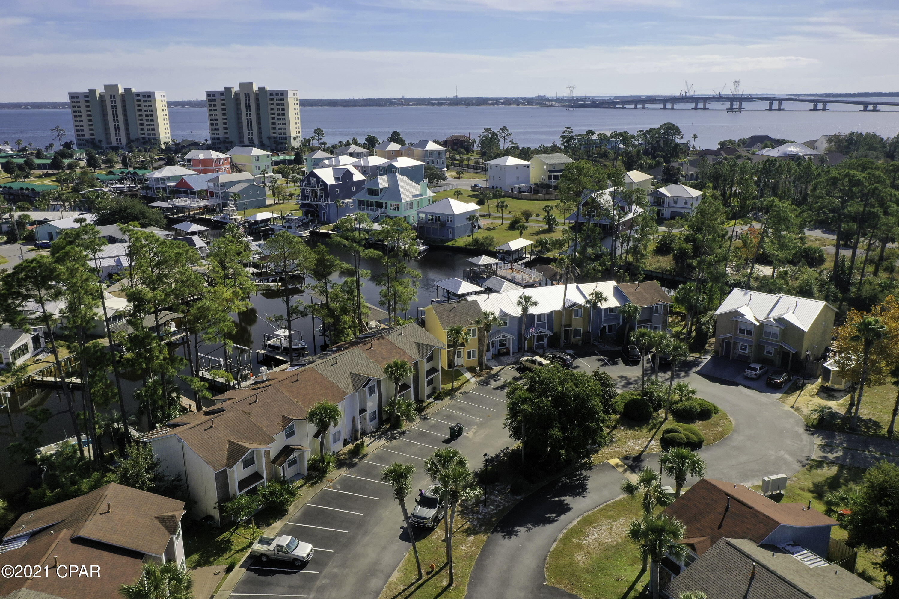 Harbour Towne - Residential