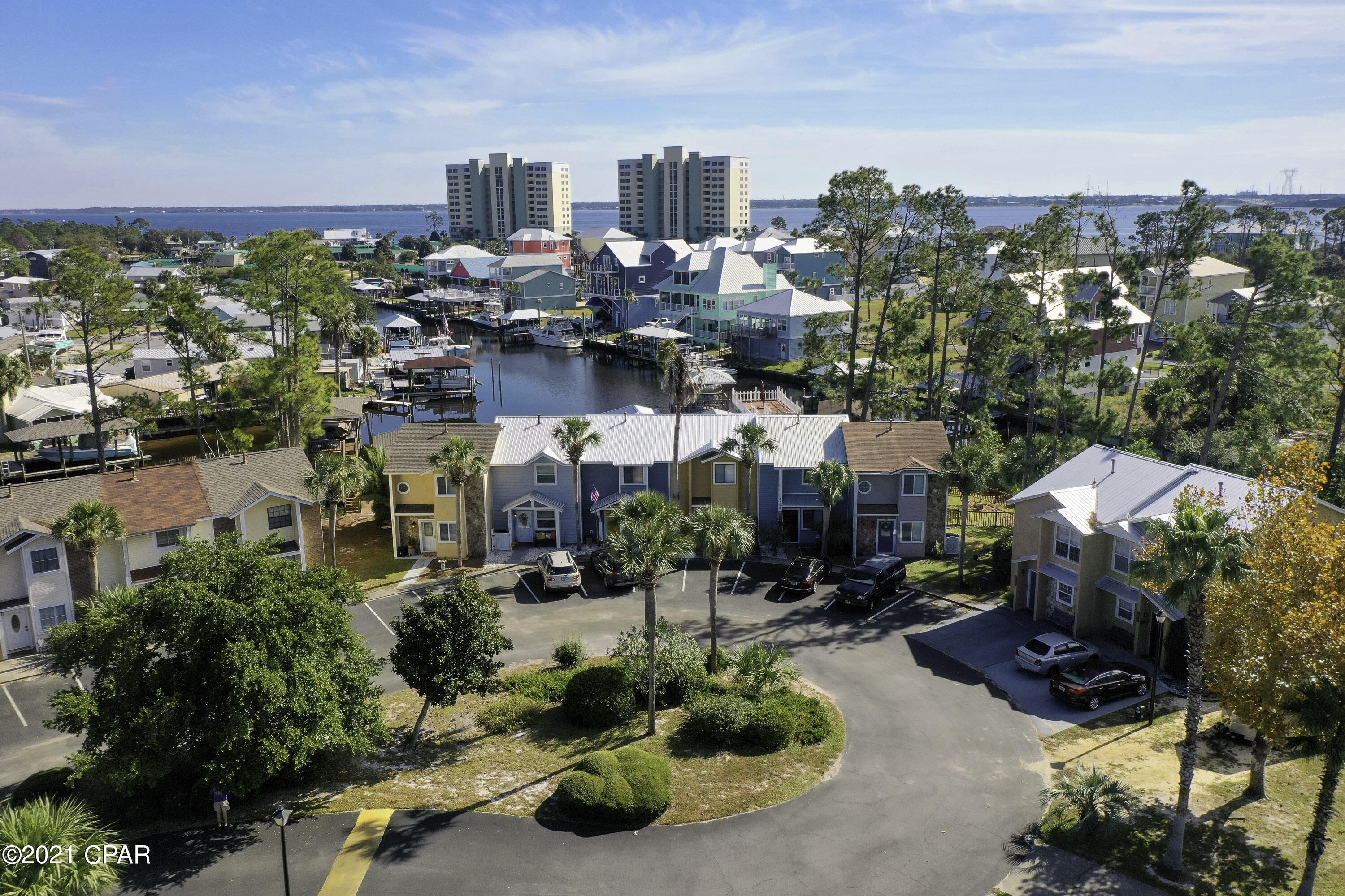 Harbour Towne - Residential