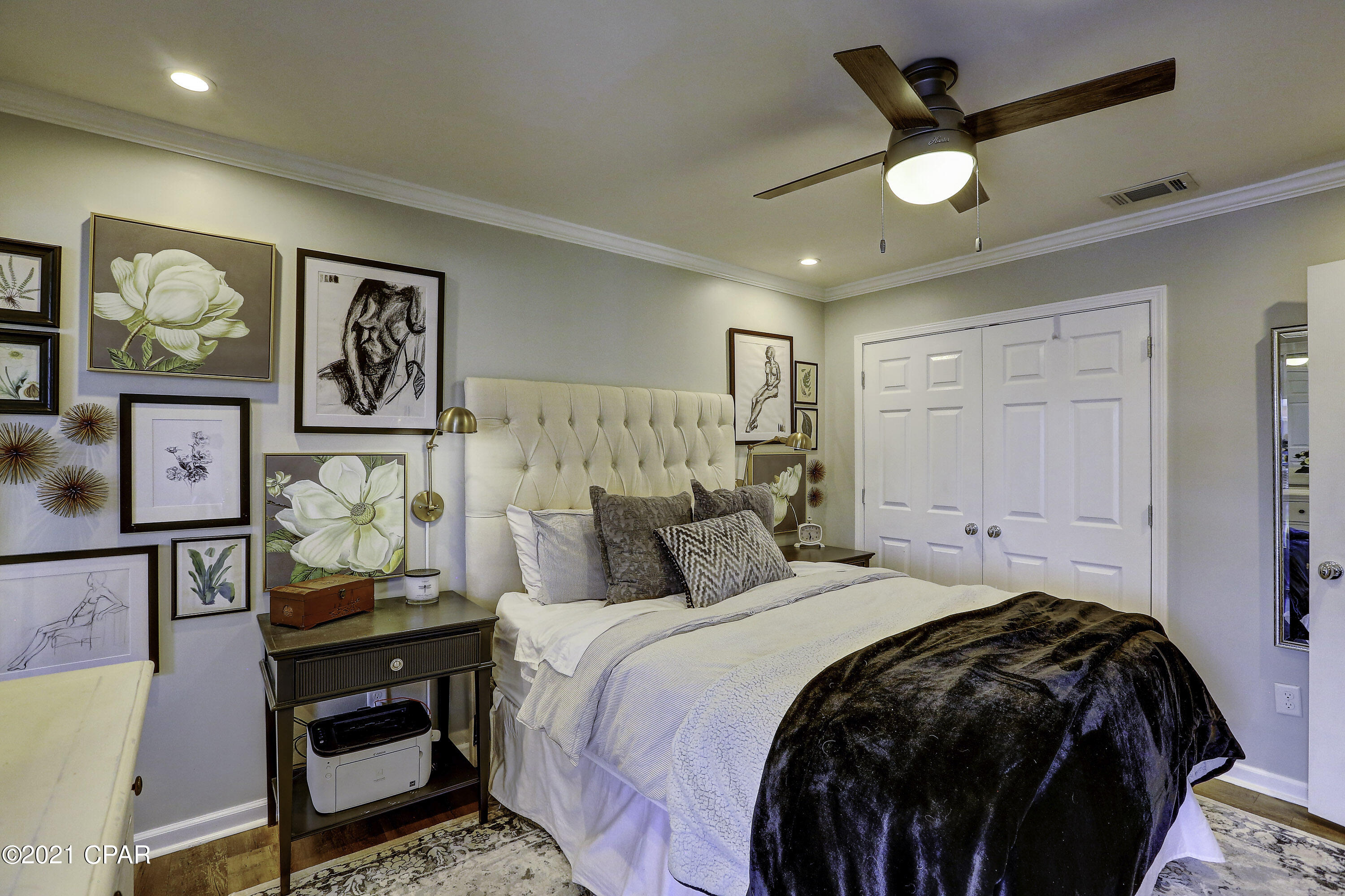 Harbour Towne - Residential