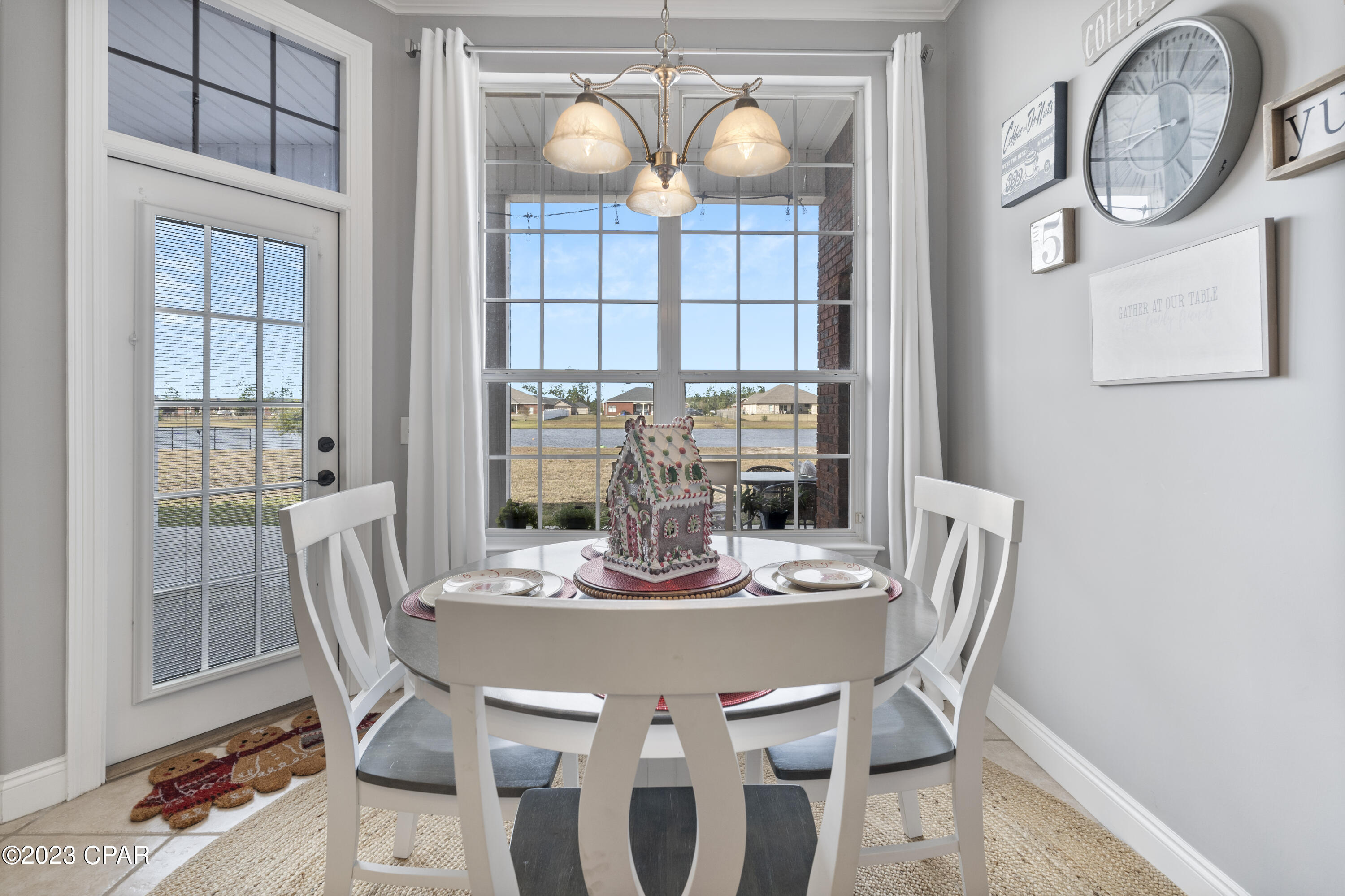 Kirkland Manor - Residential