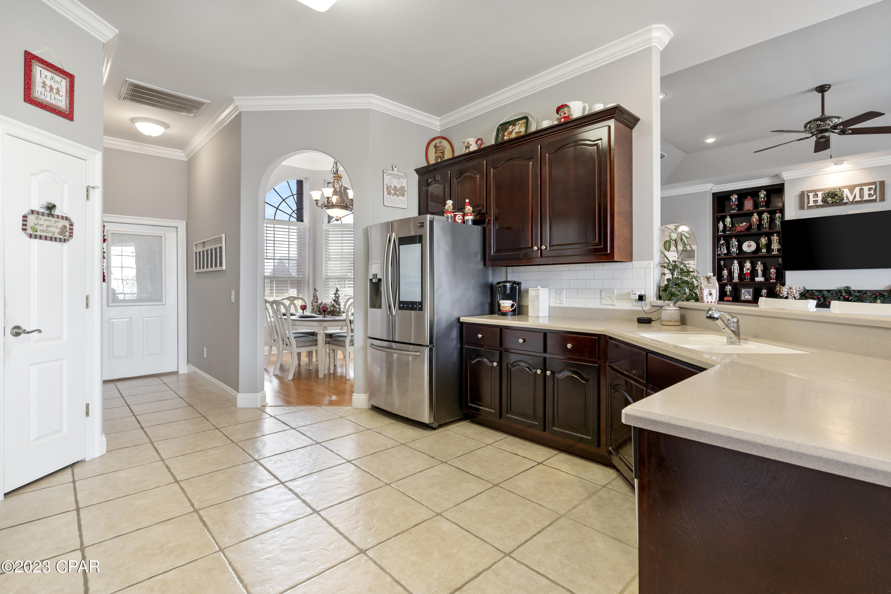 Kirkland Manor - Residential