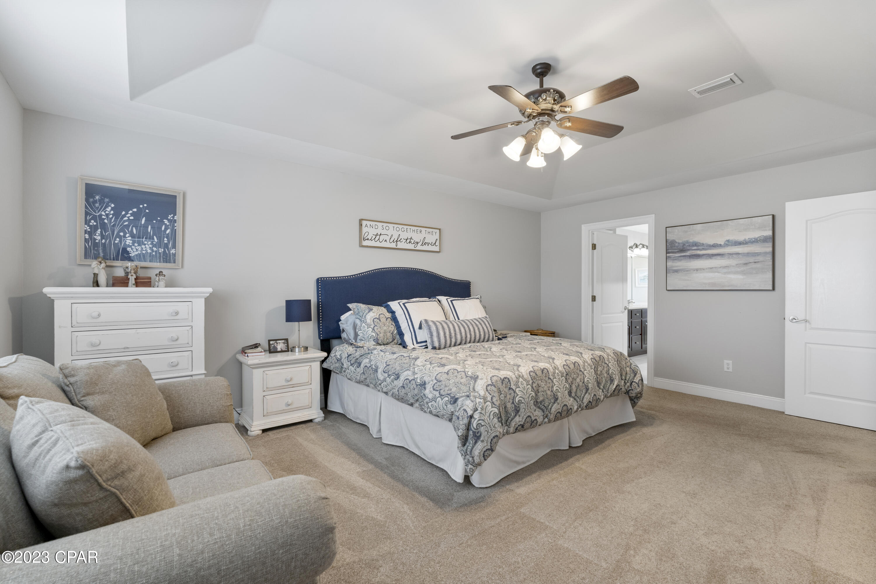 Kirkland Manor - Residential