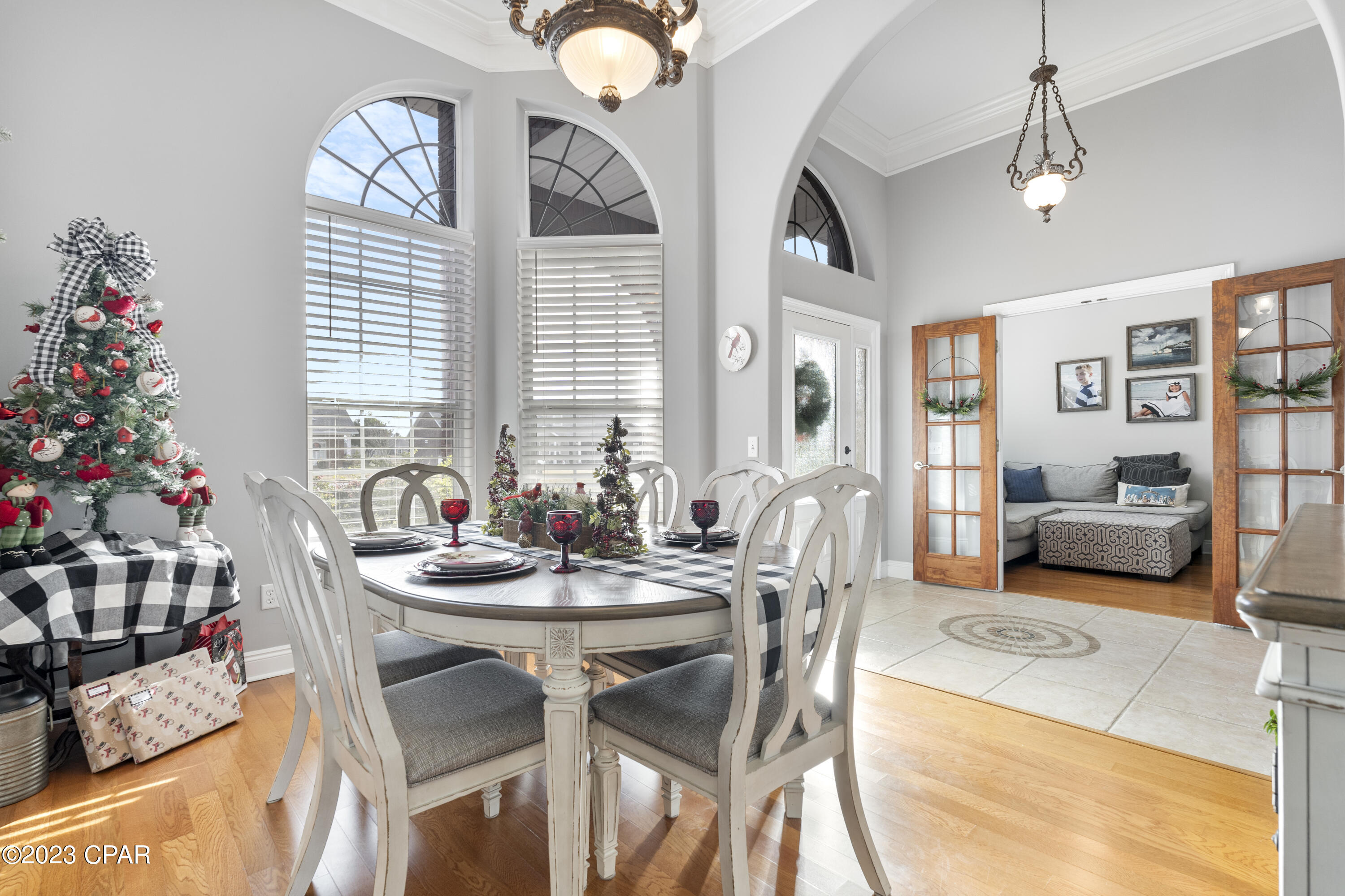 Kirkland Manor - Residential