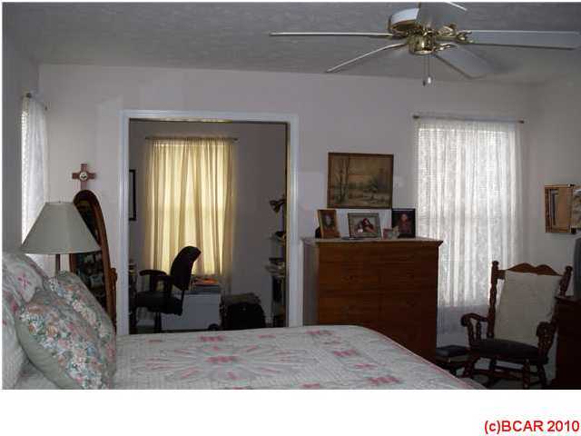 Brittany Woods Park - Residential Lease