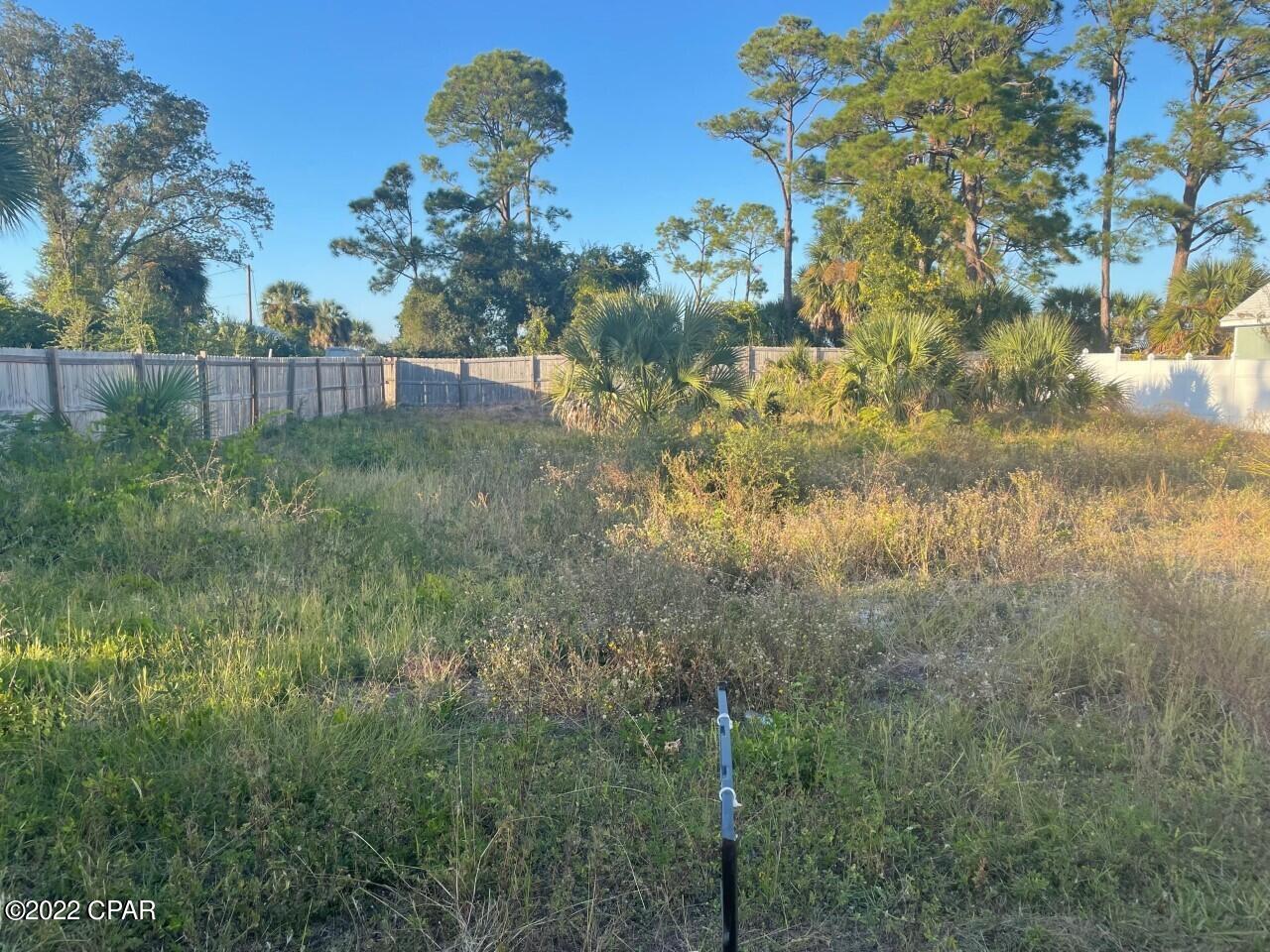 Treasure Island - Land