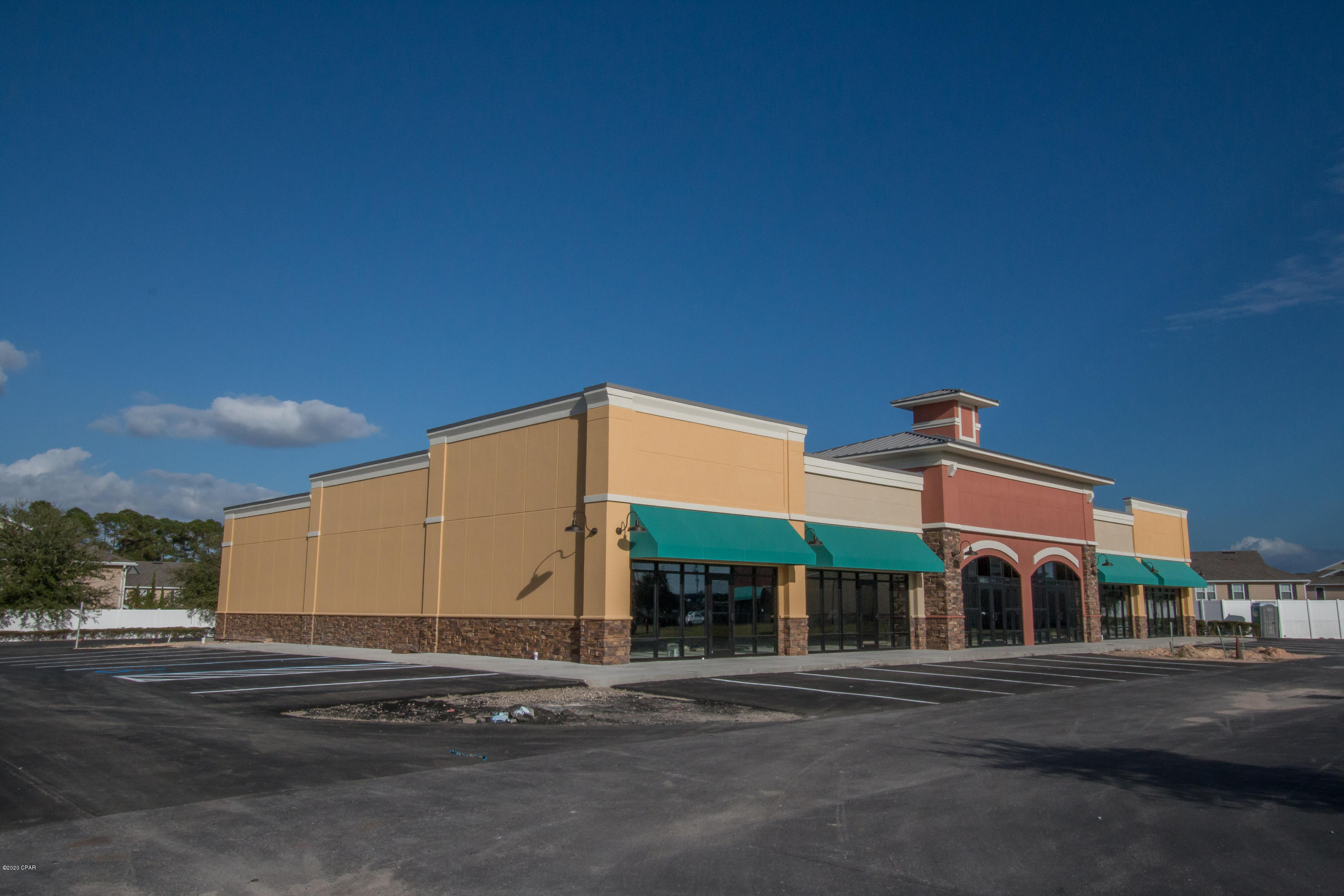 No Named Subdivision - Commercial Lease