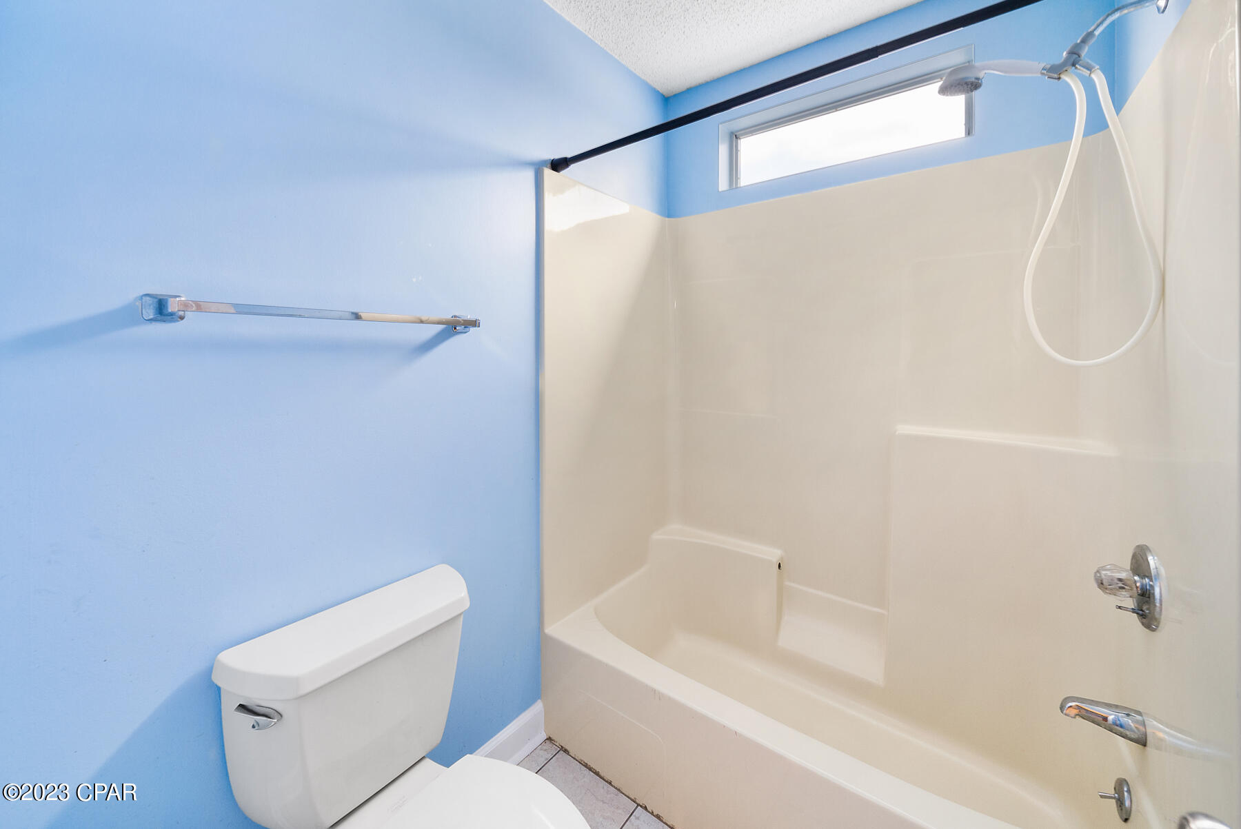 Belaire Estates U-6 - Residential Lease