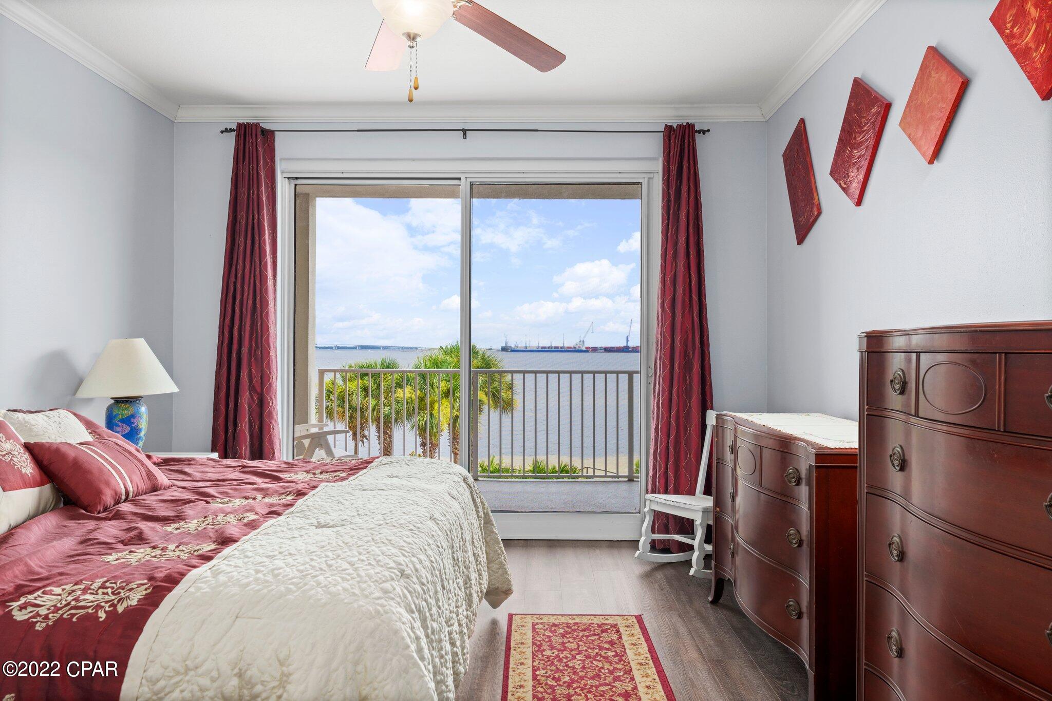 Magnolia Bay Club - Residential