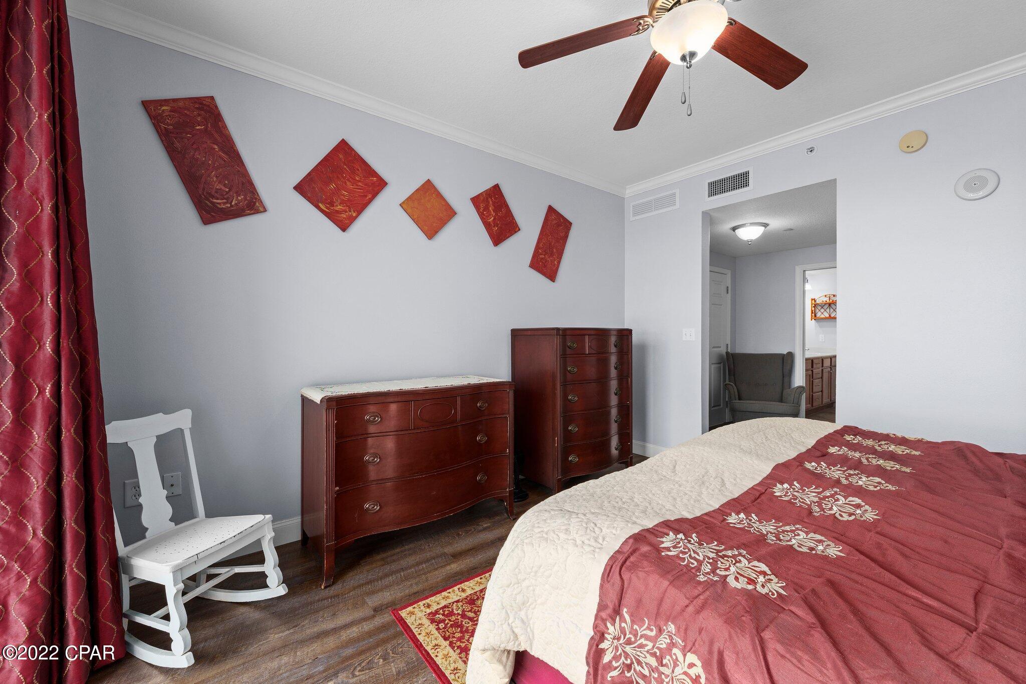 Magnolia Bay Club - Residential