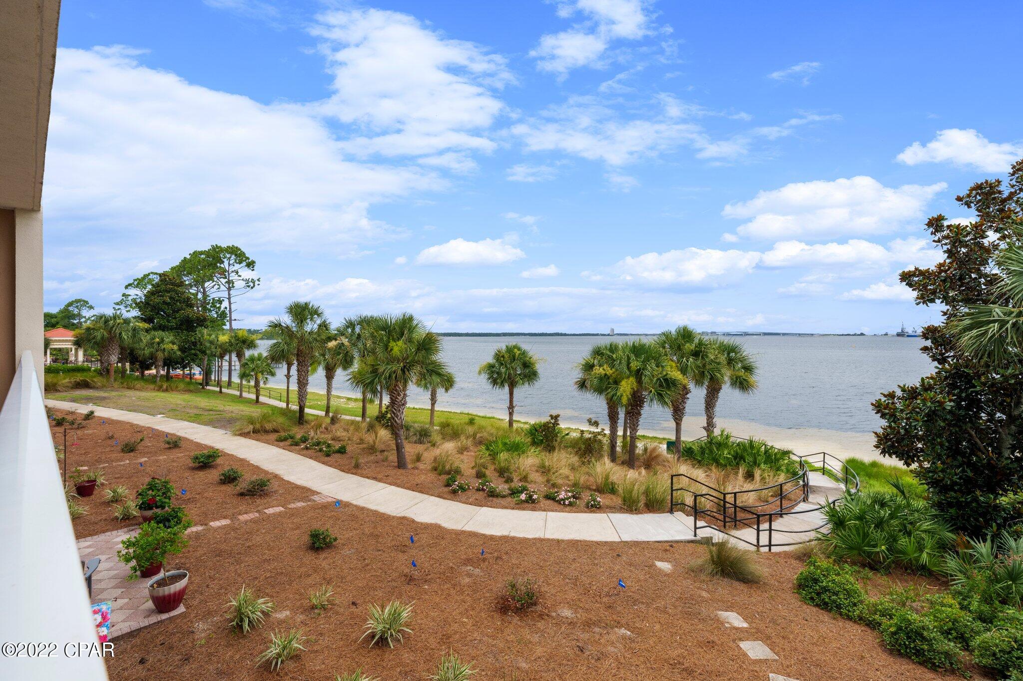 Magnolia Bay Club - Residential