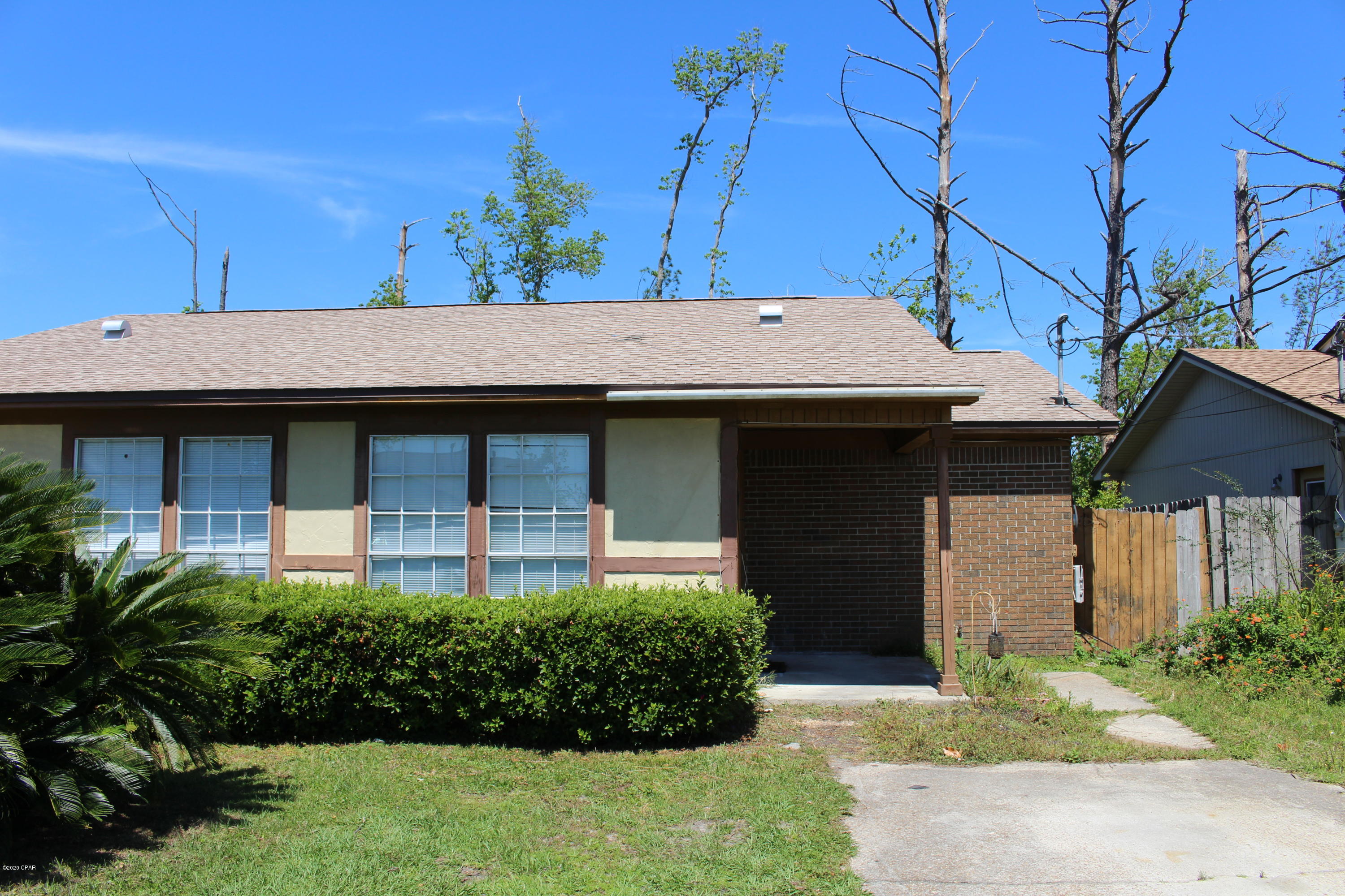 W H Parker - Residential Lease